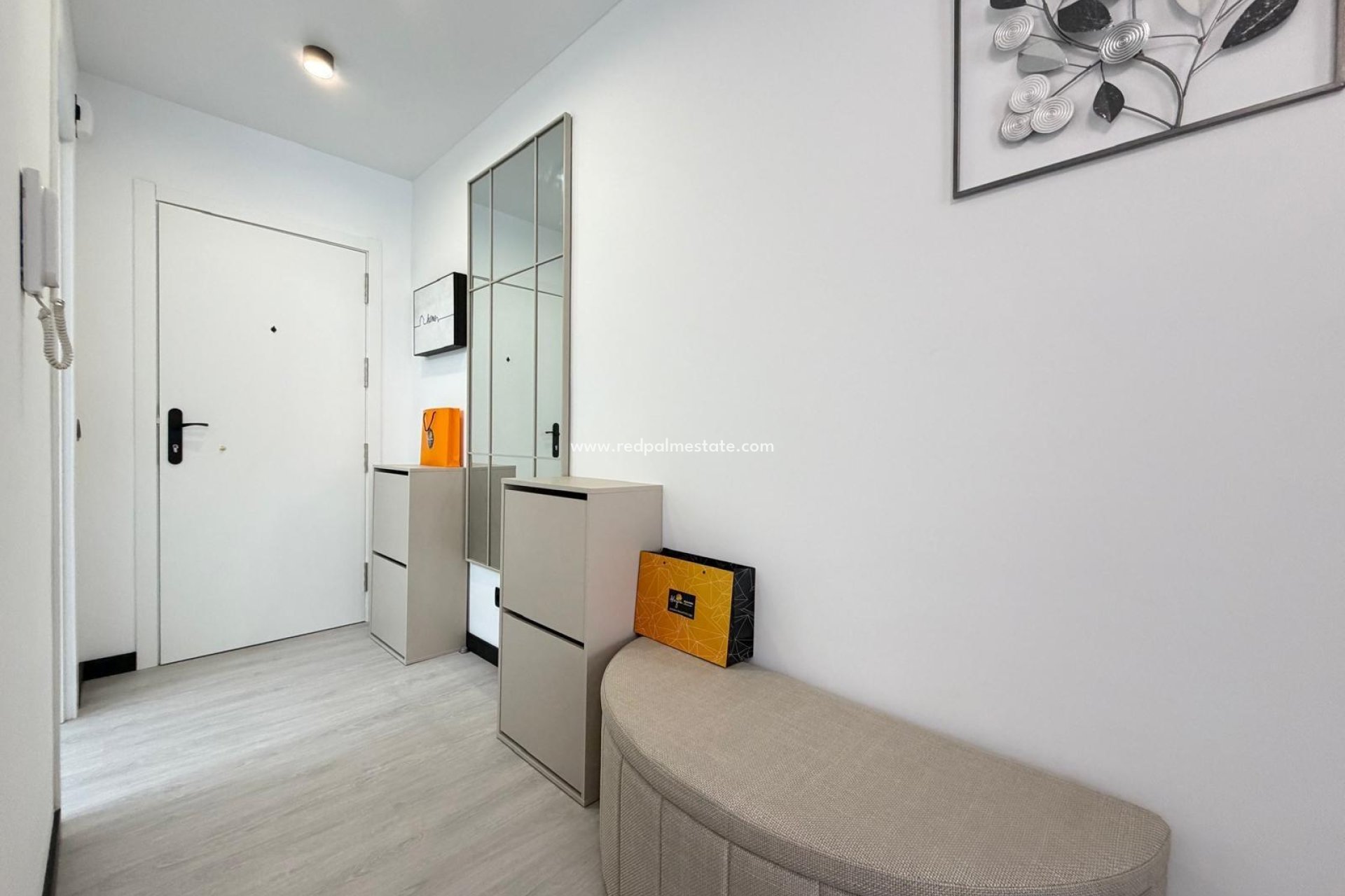 Reventa - Apartamento -
Torrevieja - Playa del Cura