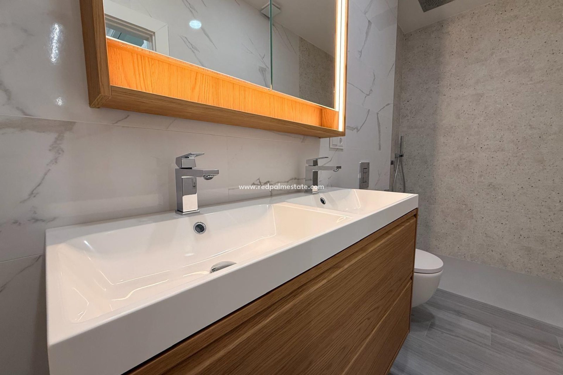 Reventa - Apartamento -
Torrevieja - Playa del Cura