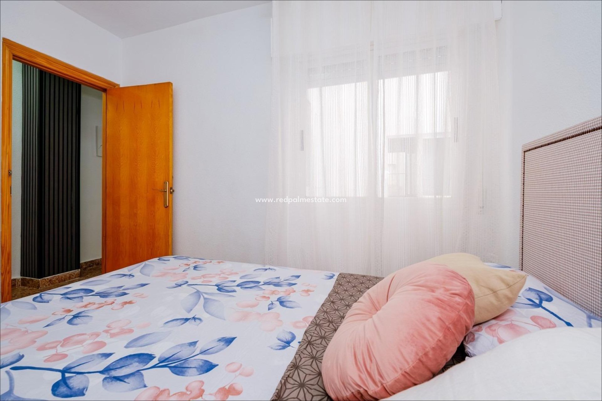 Reventa - Apartamento -
Torrevieja - Playa del Cura