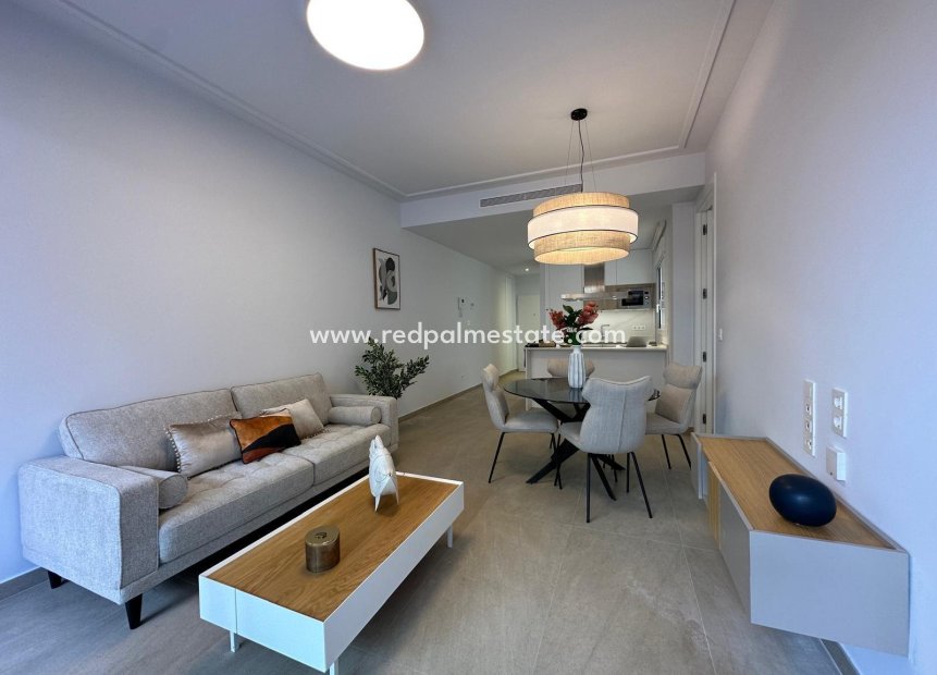 Reventa - Apartamento -
Torrevieja - Playa del Cura