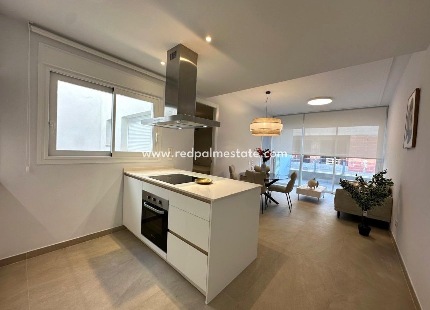 Reventa - Apartamento -
Torrevieja - Playa del Cura