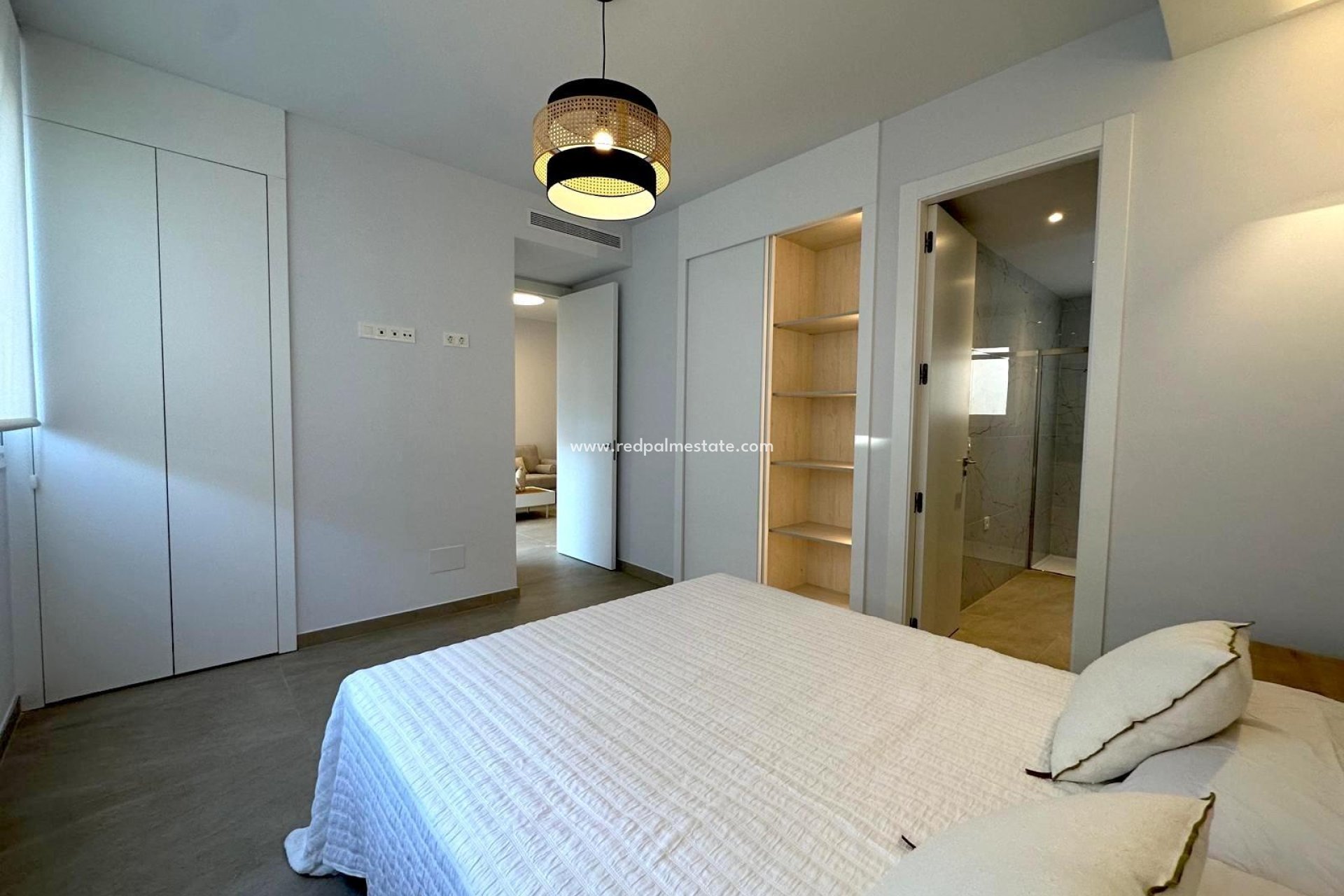 Reventa - Apartamento -
Torrevieja - Playa del Cura