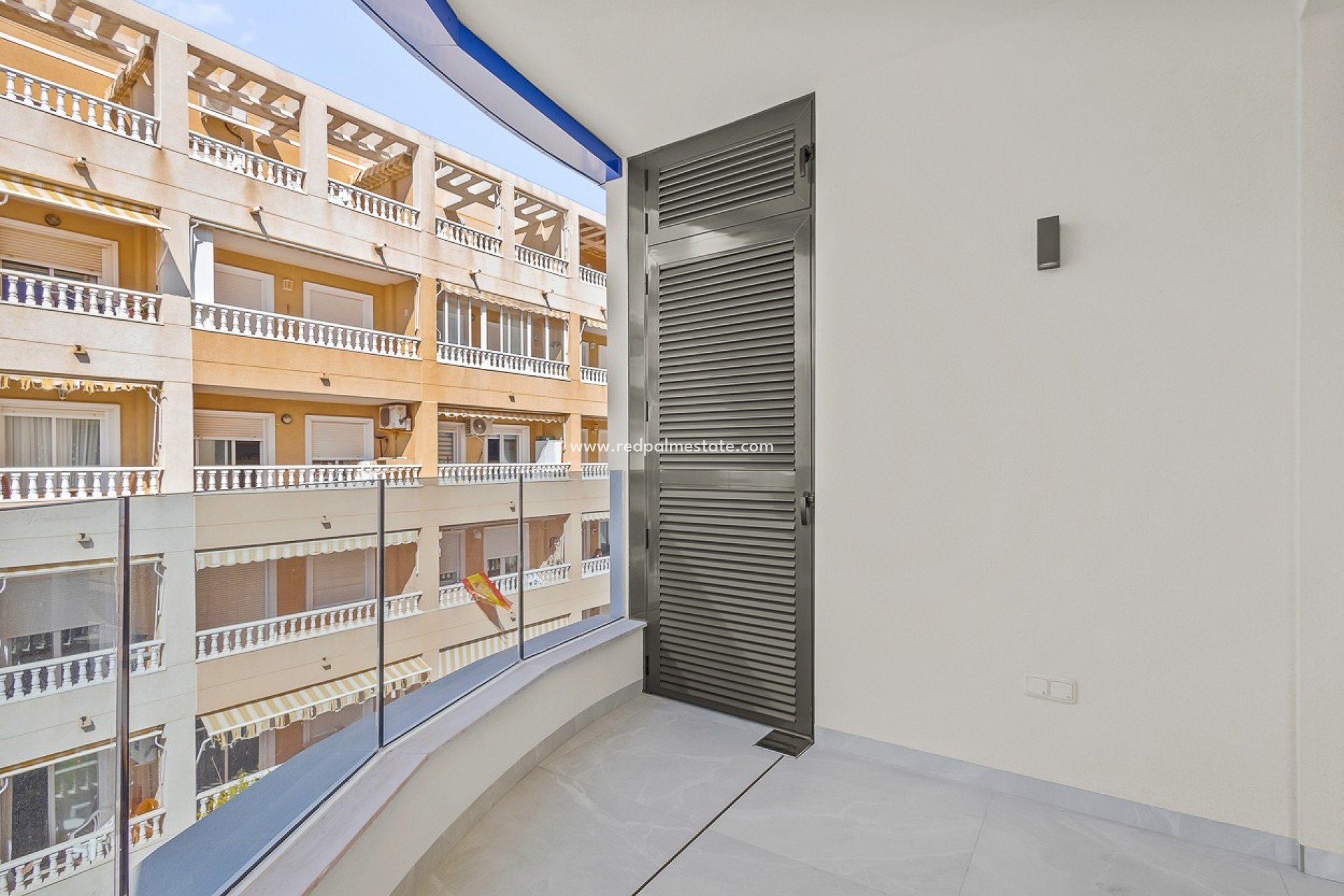 Reventa - Apartamento -
Torrevieja - Playa del Cura