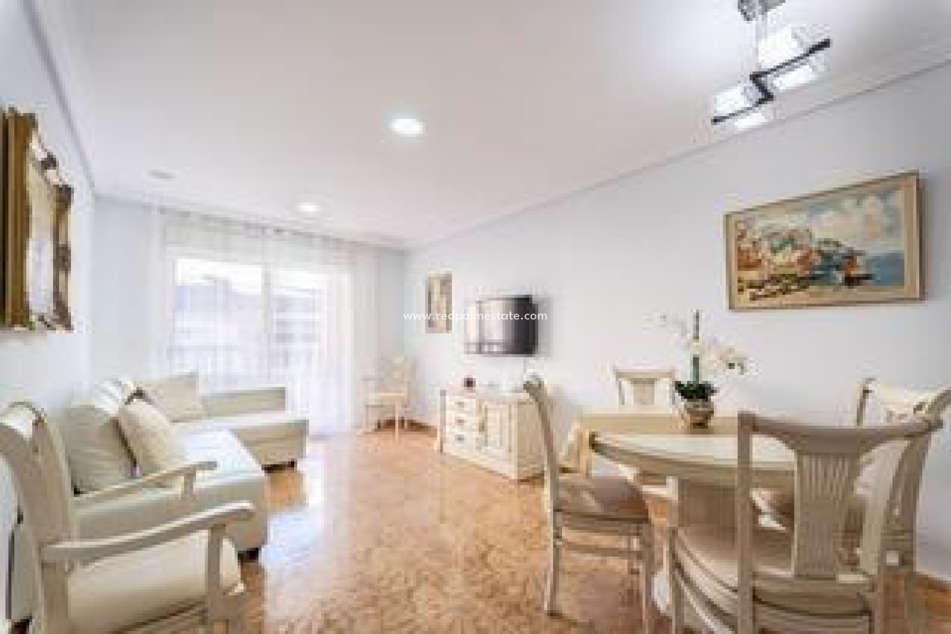 Reventa - Apartamento -
Torrevieja - Playa del Cura