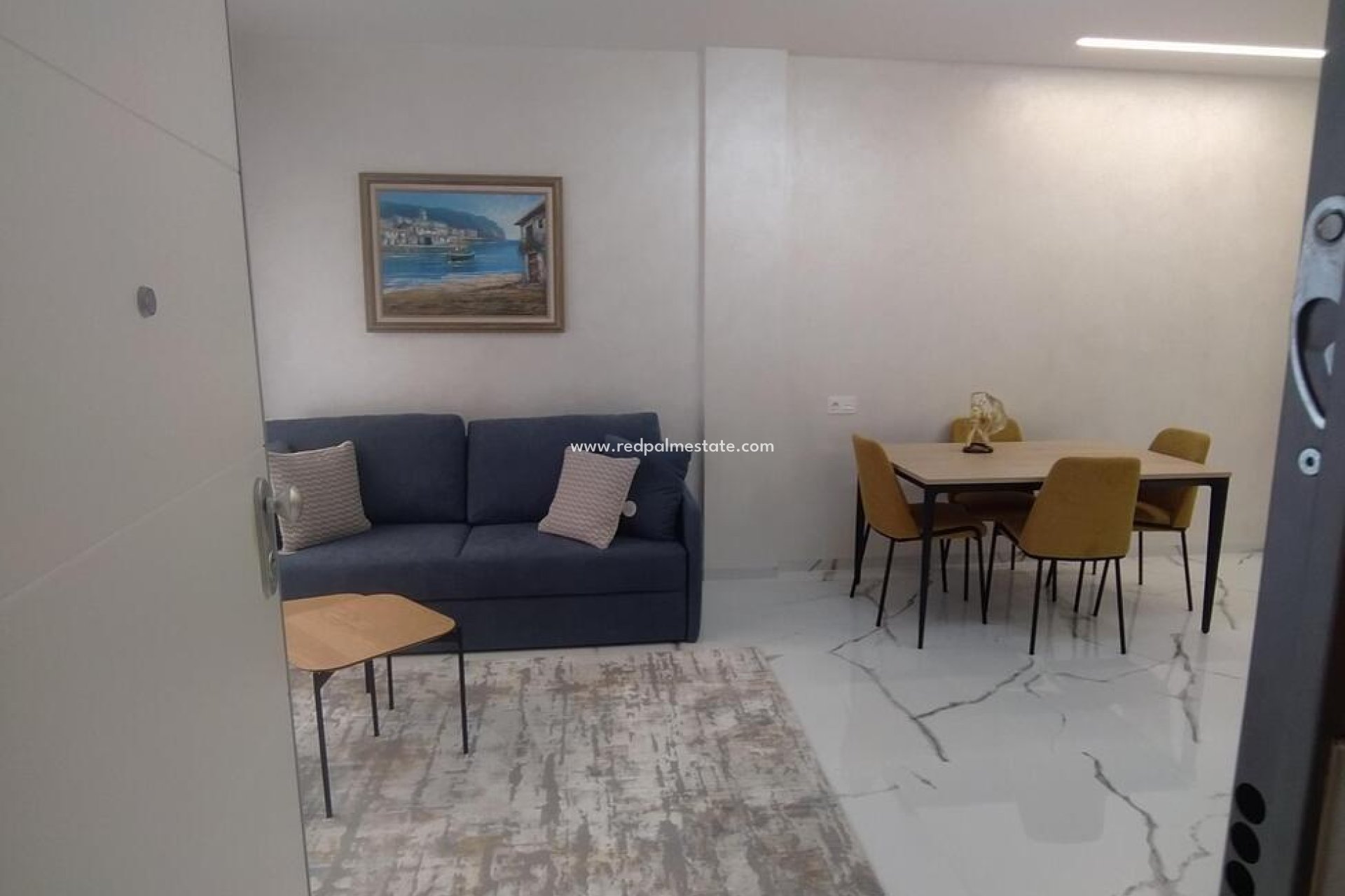 Reventa - Apartamento -
Torrevieja - Playa del Cura