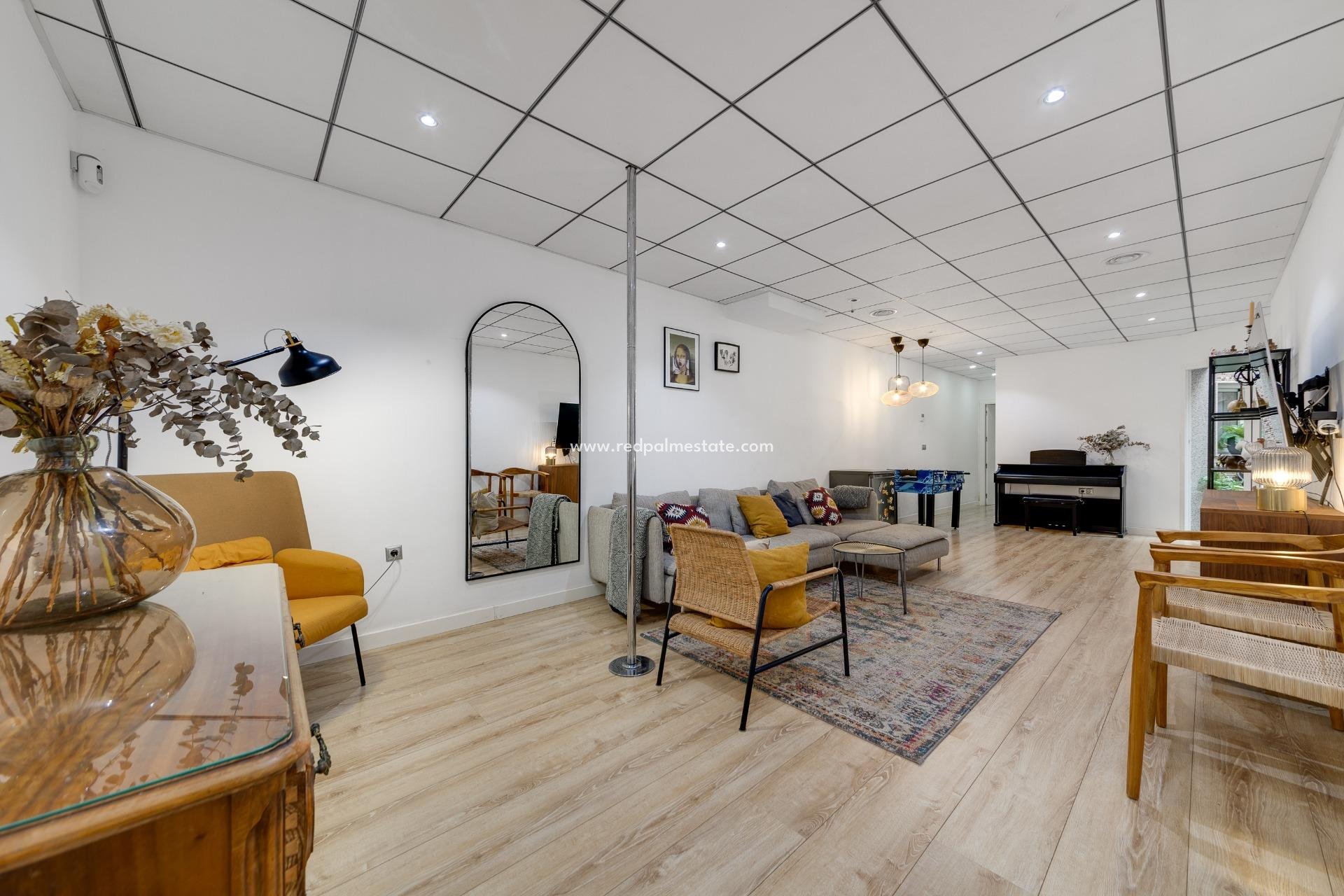 Reventa - Apartamento -
Torrevieja - Playa del Cura