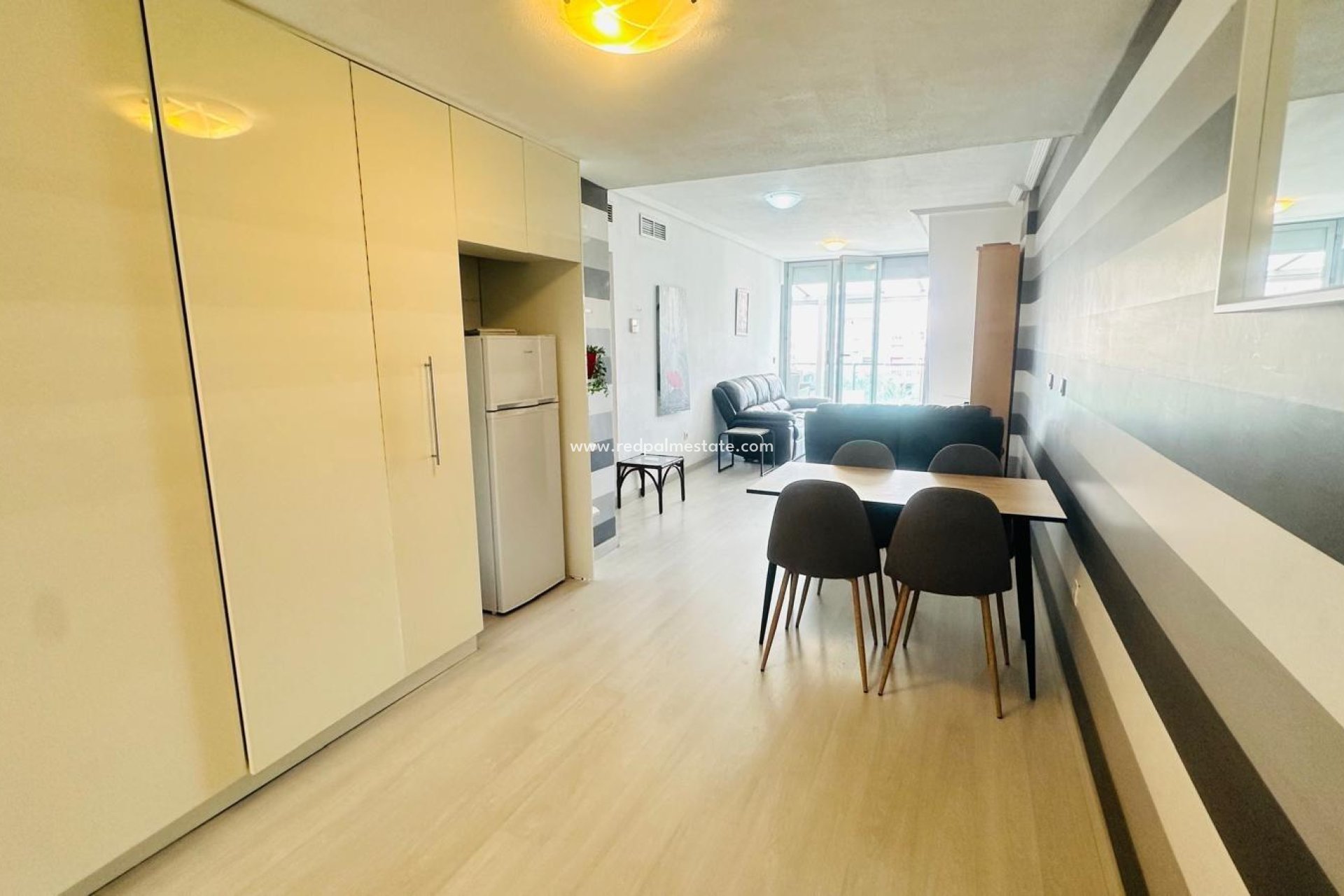 Reventa - Apartamento -
Torrevieja - Playa del Cura