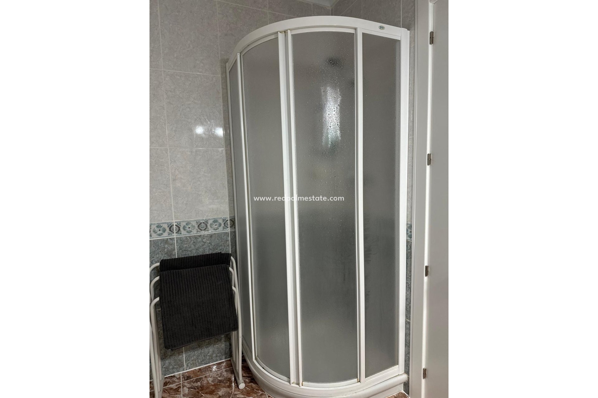 Reventa - Apartamento -
Torrevieja - Playa del cura