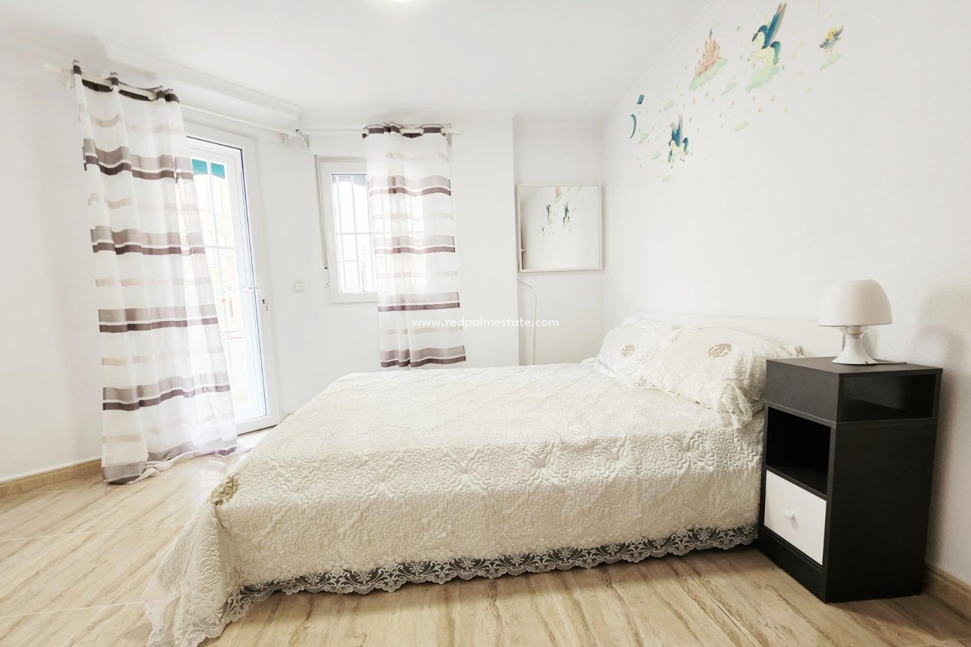 Reventa - Apartamento -
Torrevieja - Playa del Cura