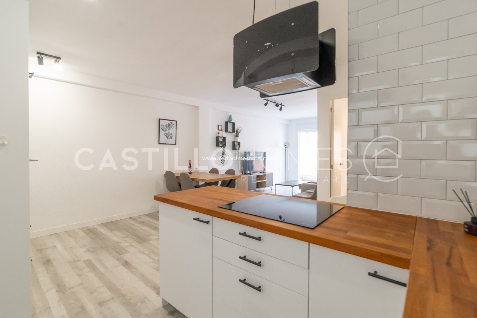 Reventa - Apartamento -
Torrevieja - Playa del Cura