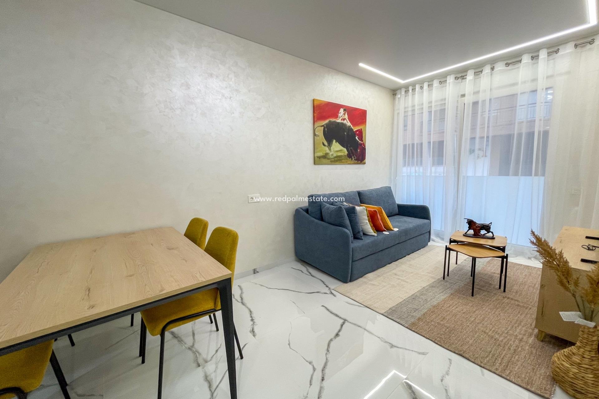 Reventa - Apartamento -
Torrevieja - Playa del Cura