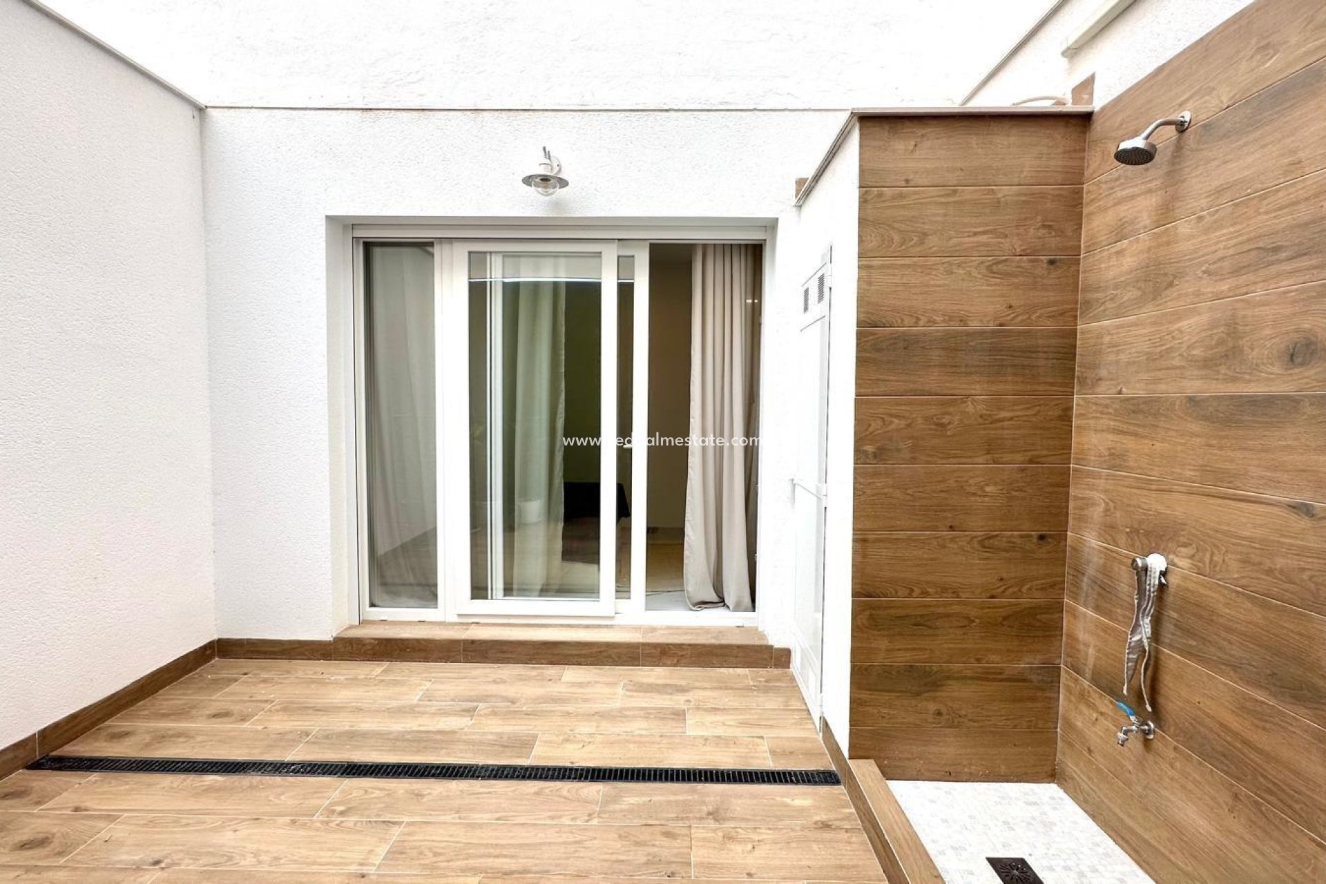 Reventa - Apartamento -
Torrevieja - Playa del Cura