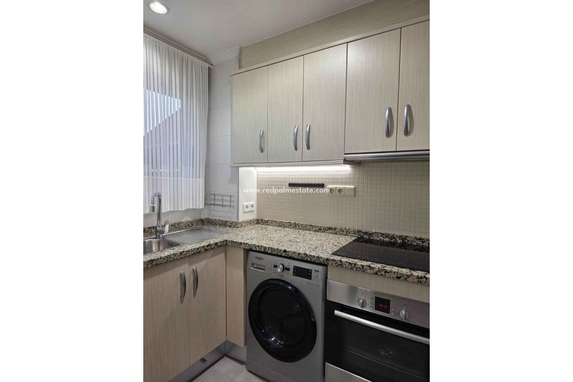 Reventa - Apartamento -
Torrevieja - Playa del Cura