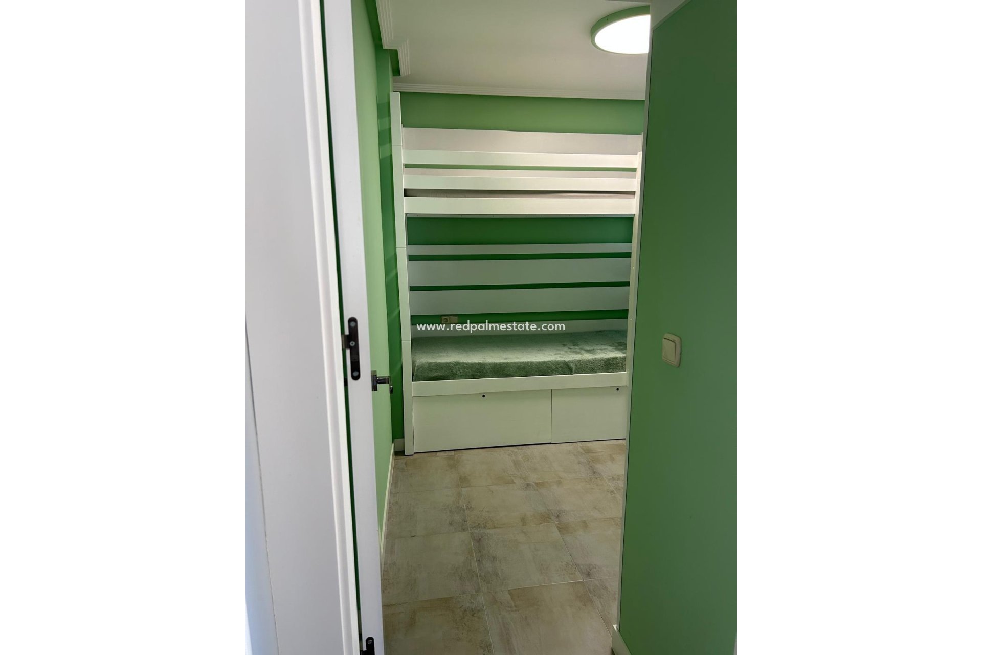 Reventa - Apartamento -
Torrevieja - Playa del Cura