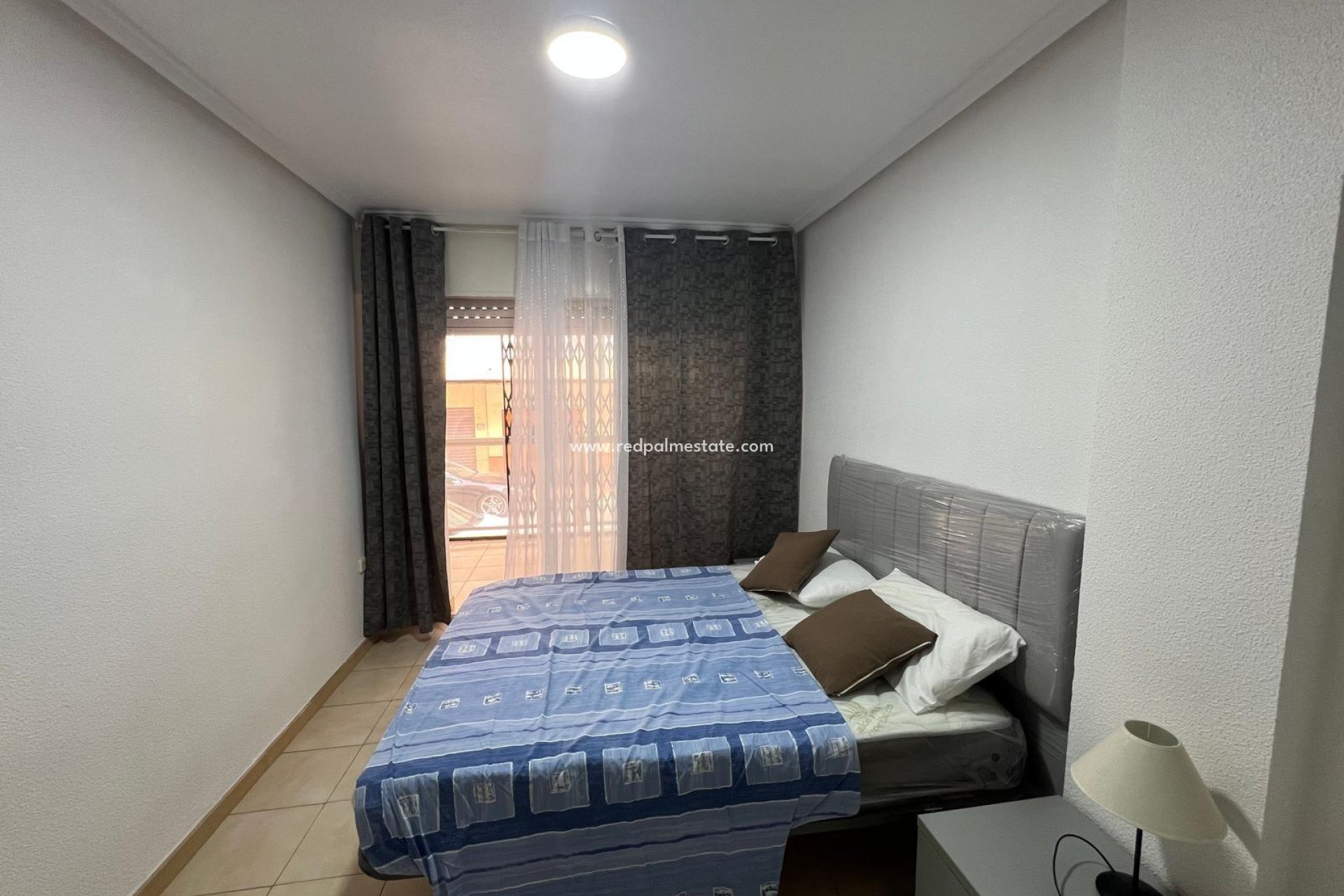 Reventa - Apartamento -
Torrevieja - Playa del Cura