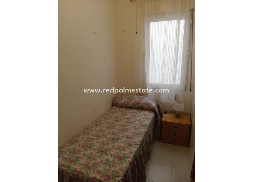 Reventa - Apartamento -
Torrevieja - Playa del Cura