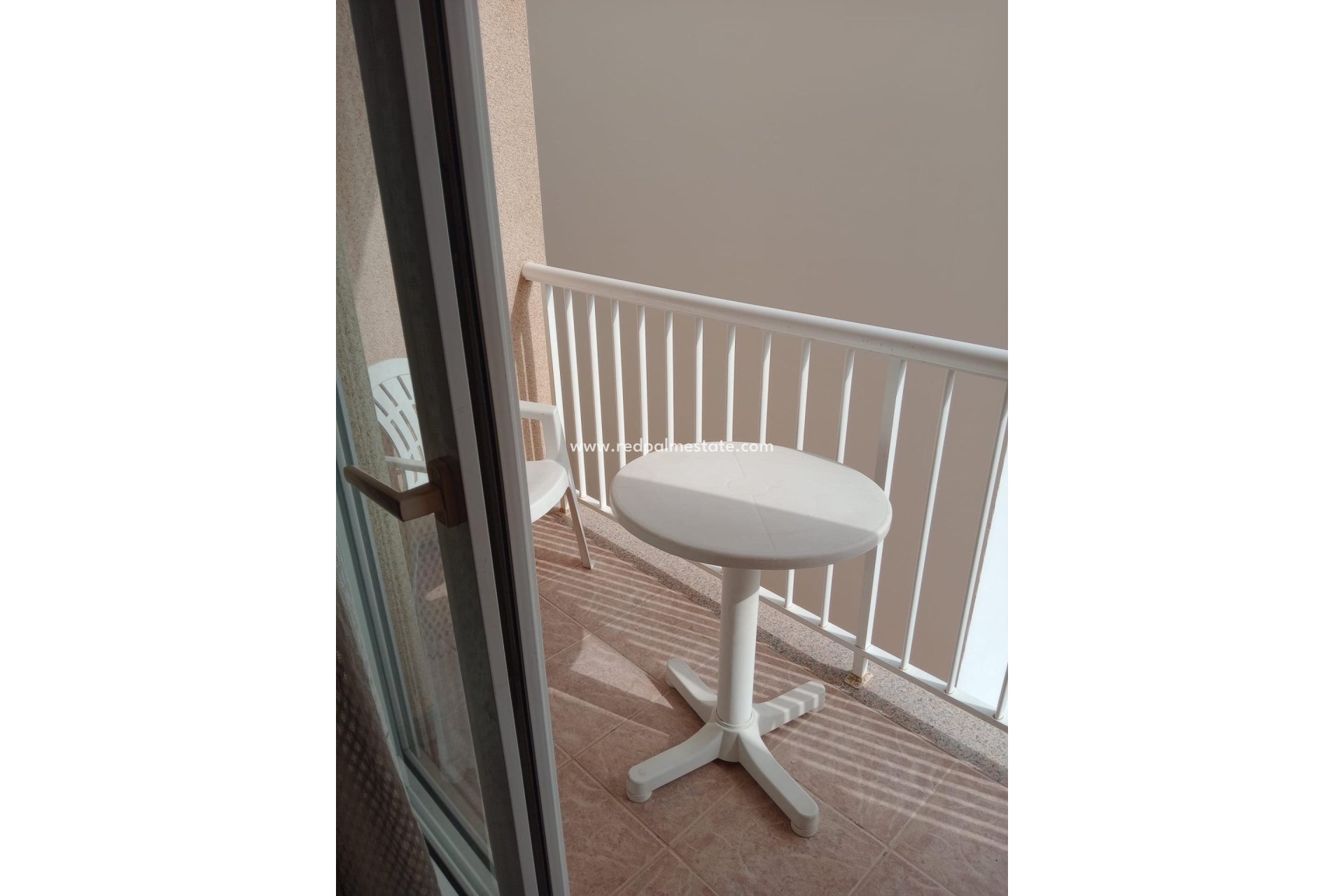 Reventa - Apartamento -
Torrevieja - Playa del Cura