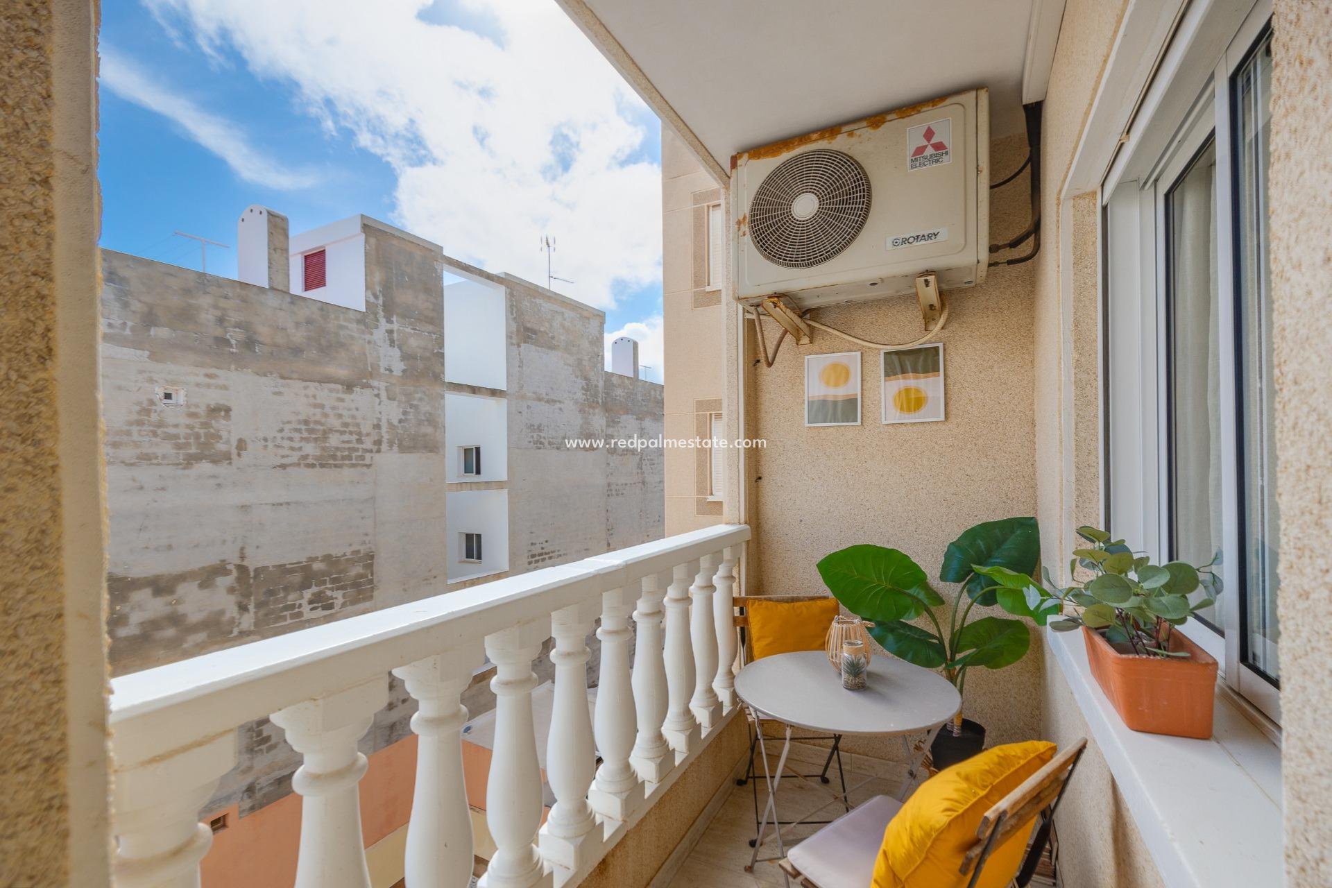 Reventa - Apartamento -
Torrevieja - Playa del Cura