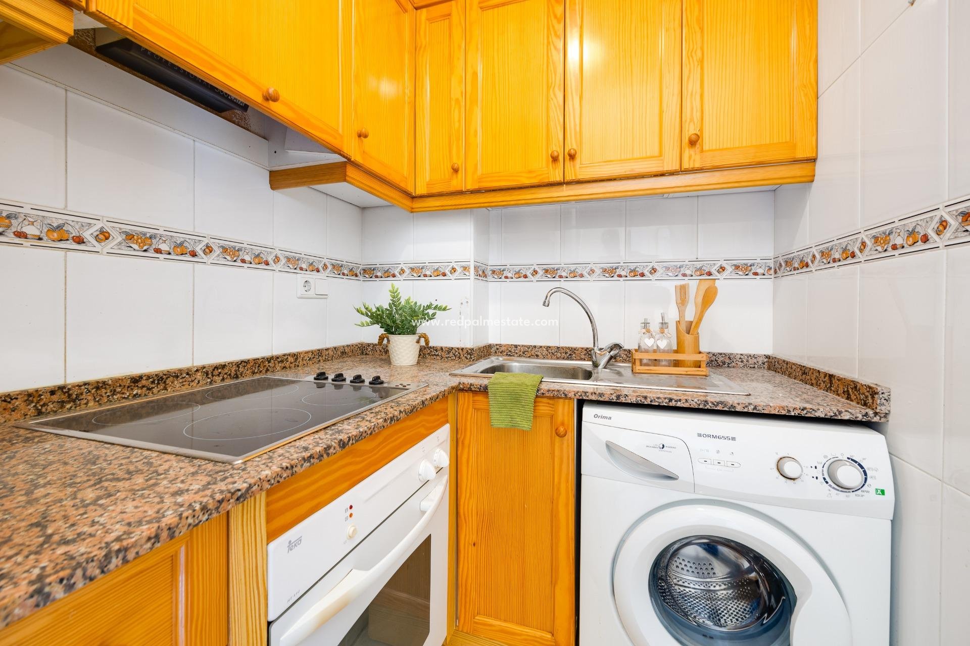 Reventa - Apartamento -
Torrevieja - Playa del Cura