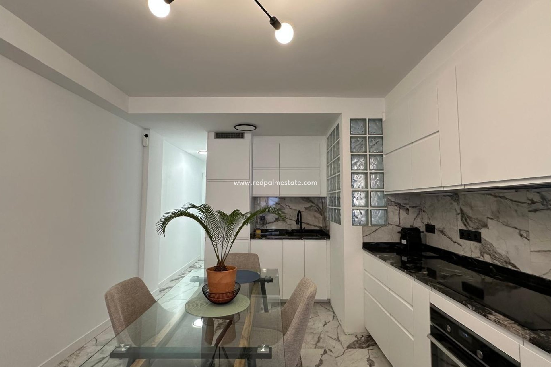 Reventa - Apartamento -
Torrevieja - Playa del Cura