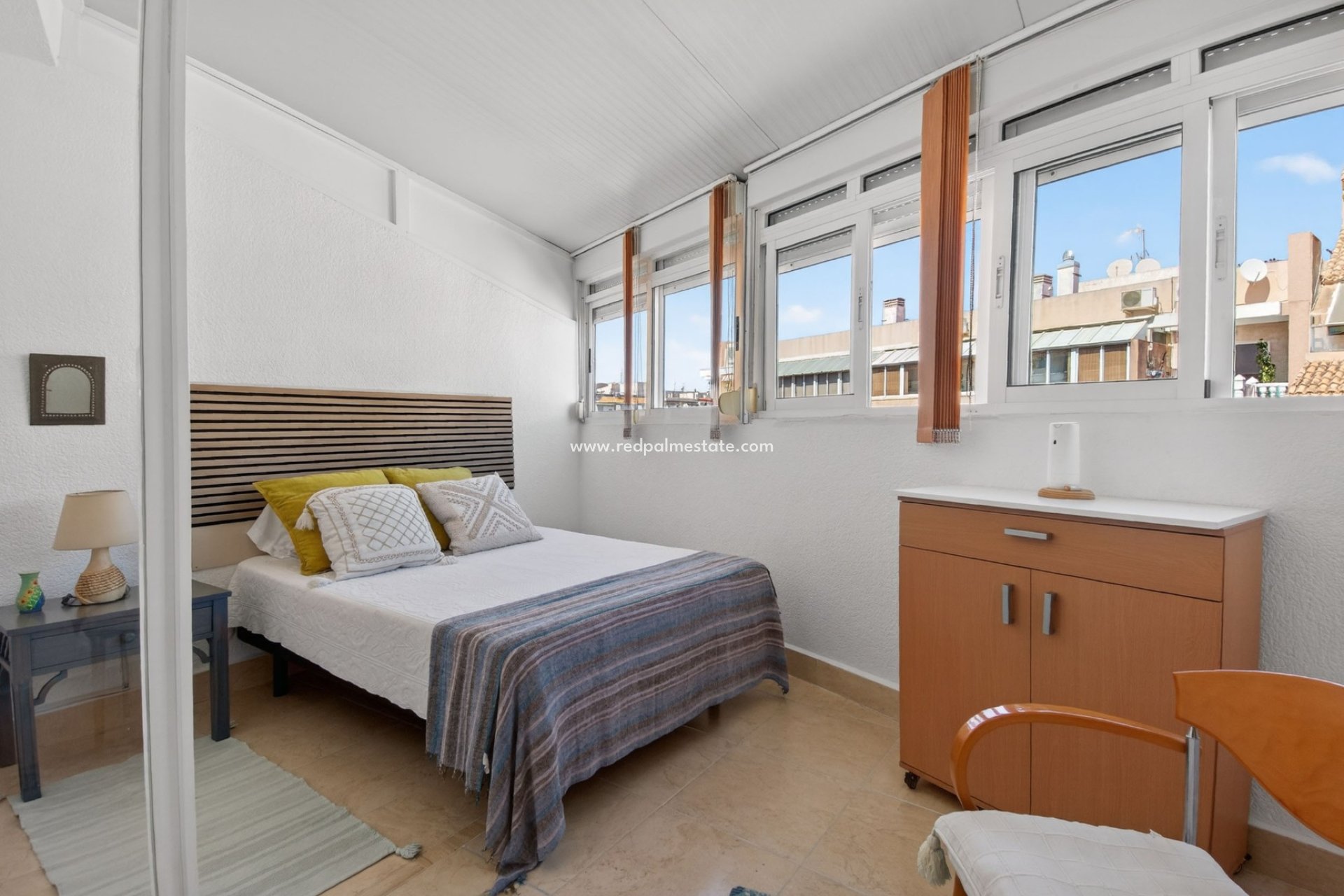 Reventa - Apartamento -
Torrevieja - Playa del Cura