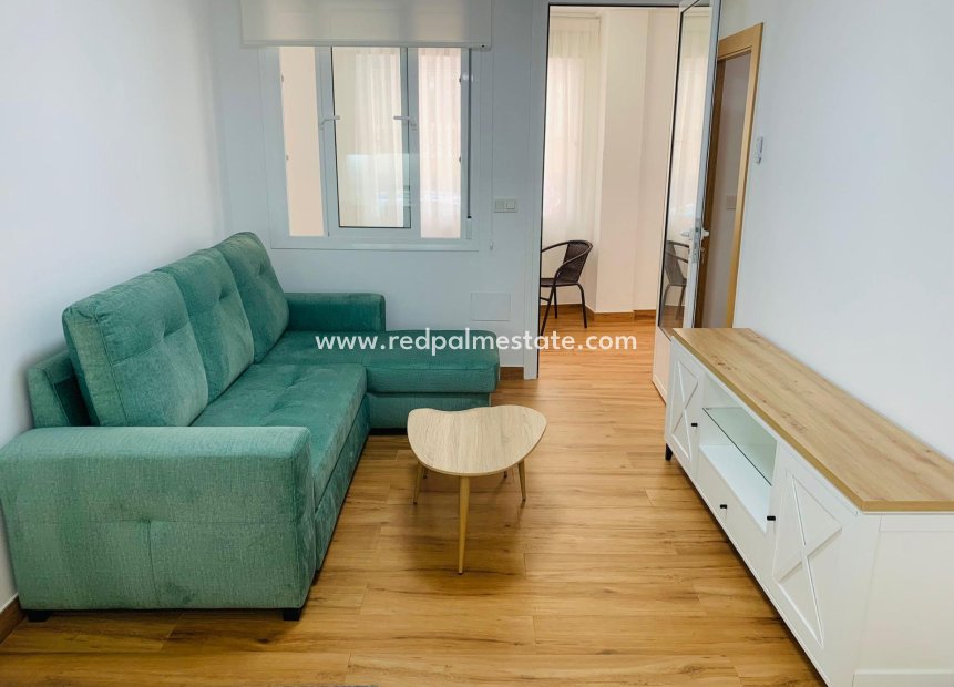Reventa - Apartamento -
Torrevieja - Playa del Cura