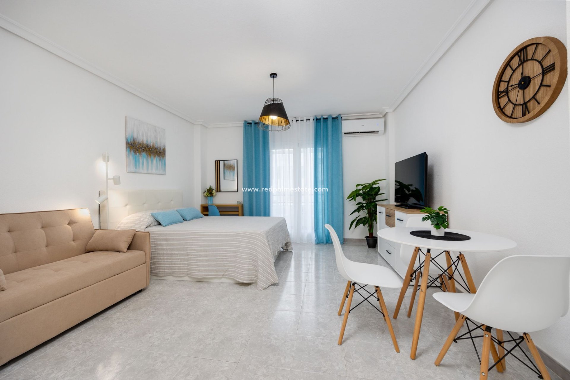Reventa - Apartamento -
Torrevieja - Playa del Cura