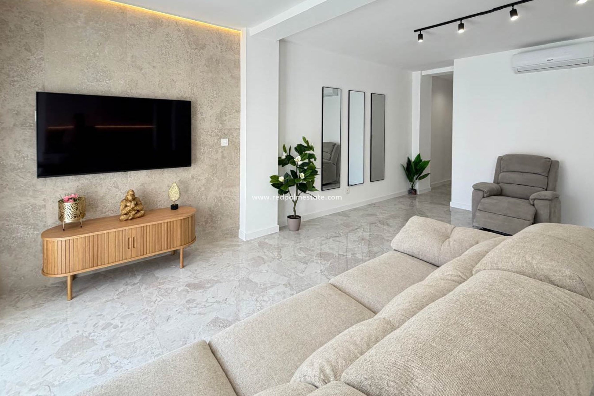 Reventa - Apartamento -
Torrevieja - Playa del Cura