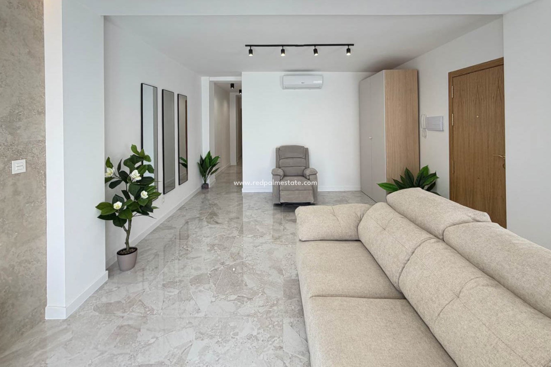 Reventa - Apartamento -
Torrevieja - Playa del Cura