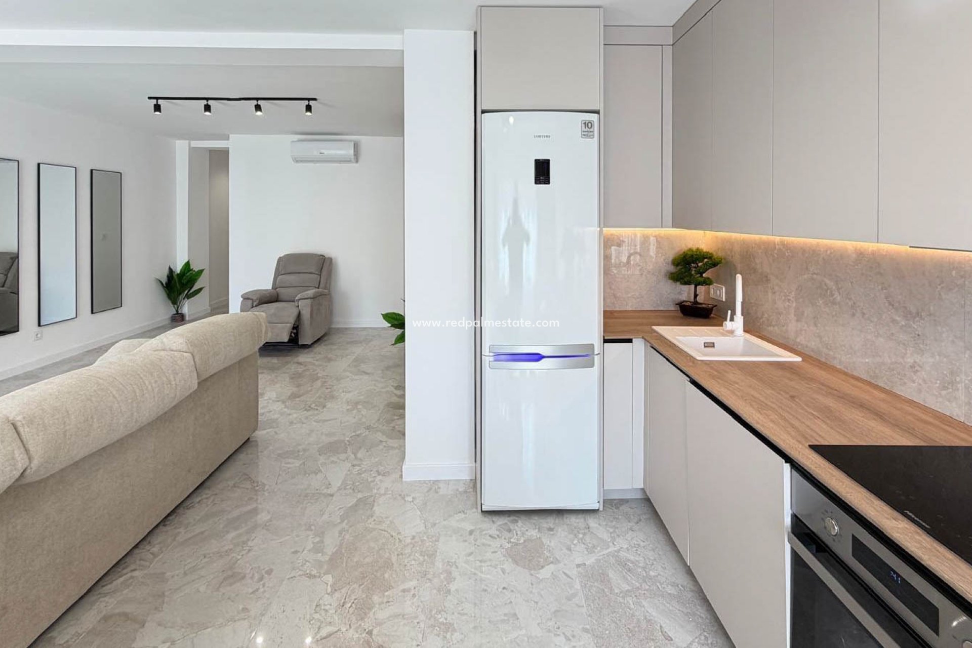 Reventa - Apartamento -
Torrevieja - Playa del Cura