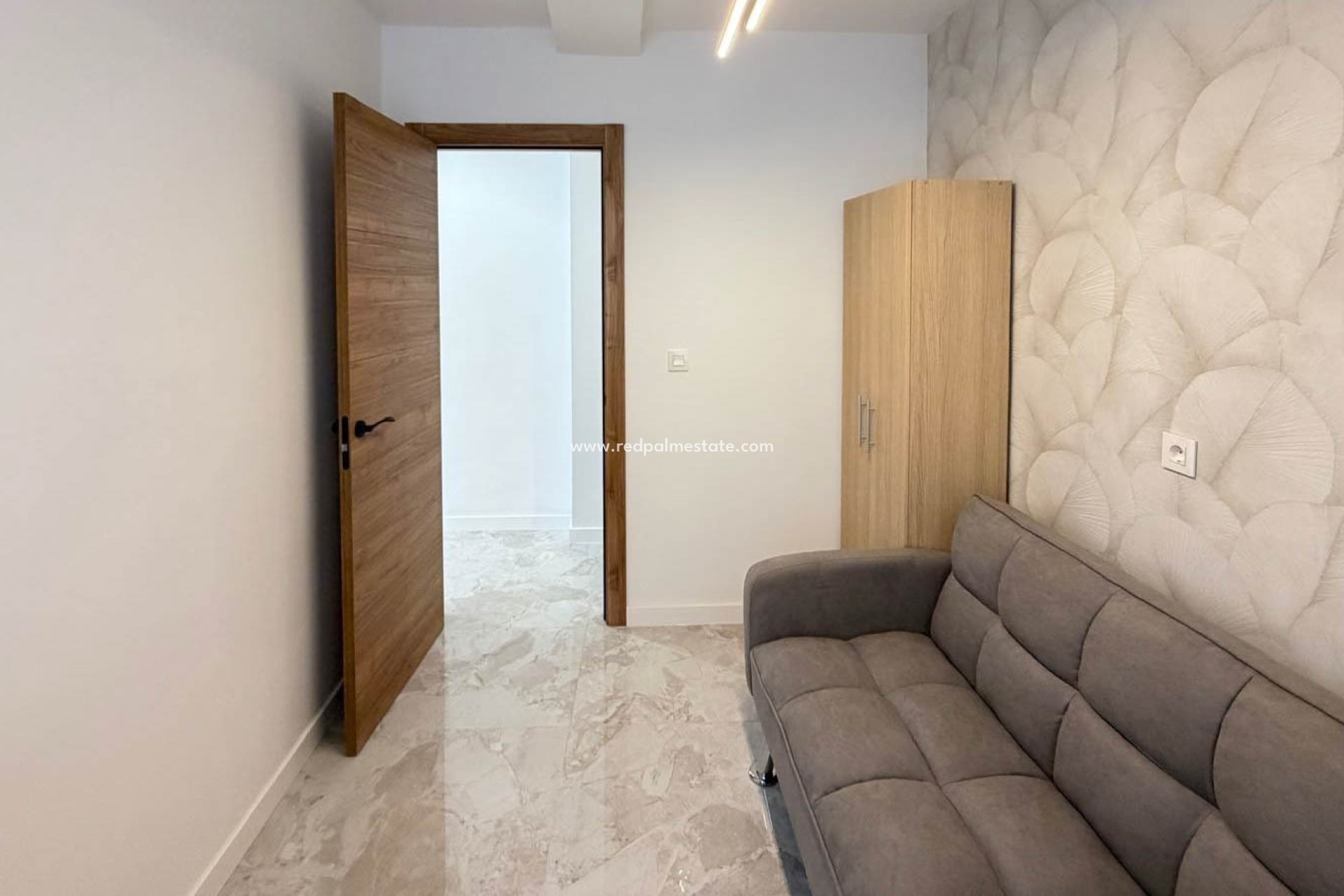 Reventa - Apartamento -
Torrevieja - Playa del Cura