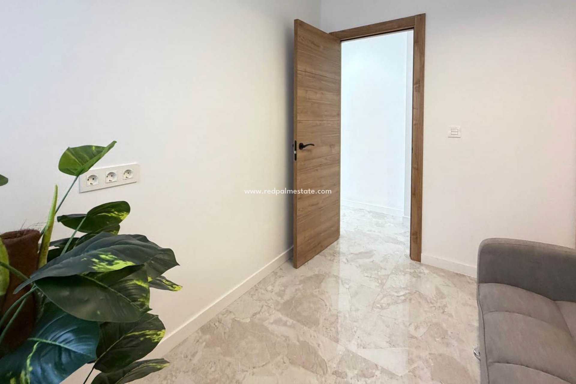 Reventa - Apartamento -
Torrevieja - Playa del Cura