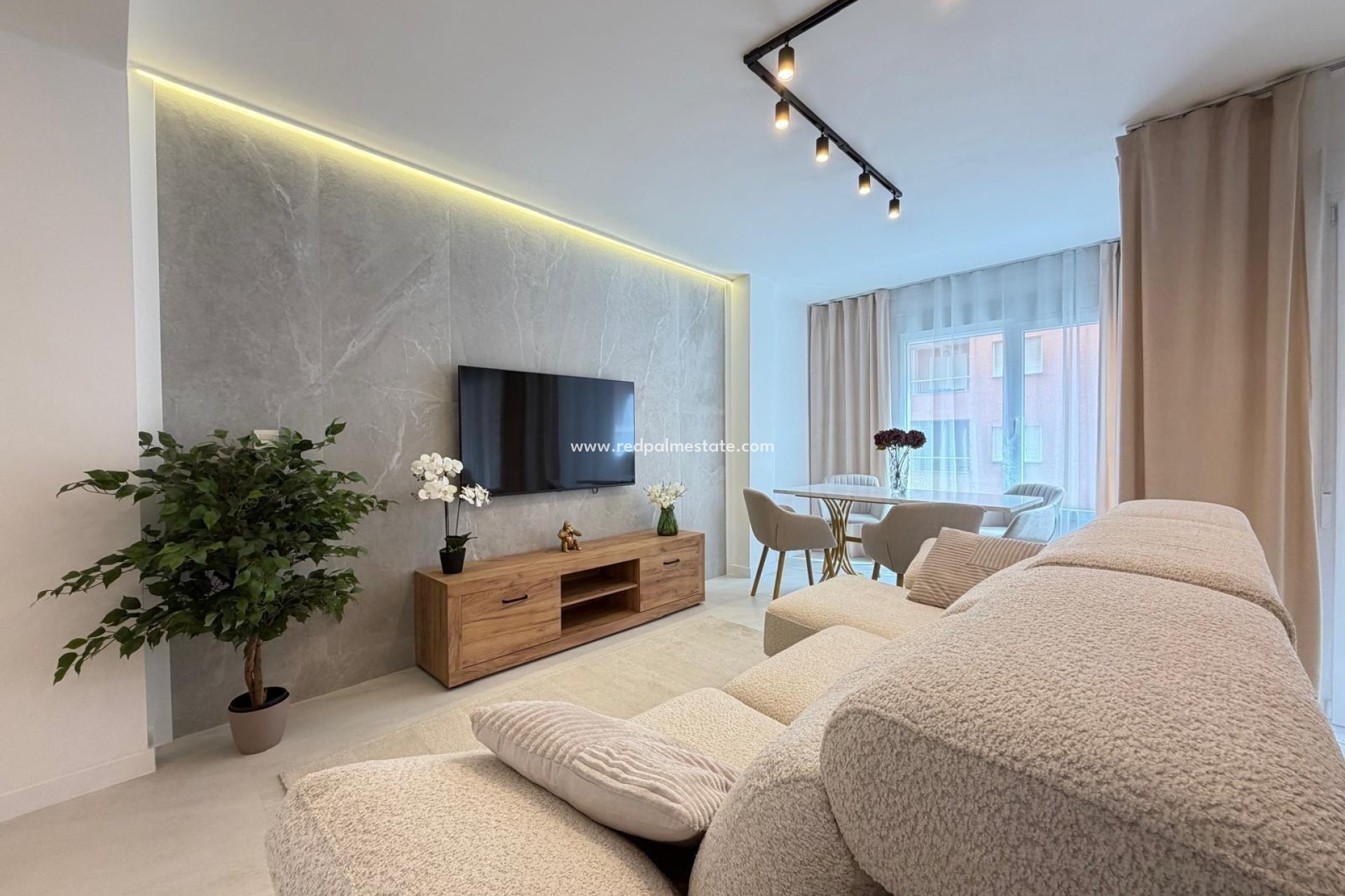 Reventa - Apartamento -
Torrevieja - Playa del Cura