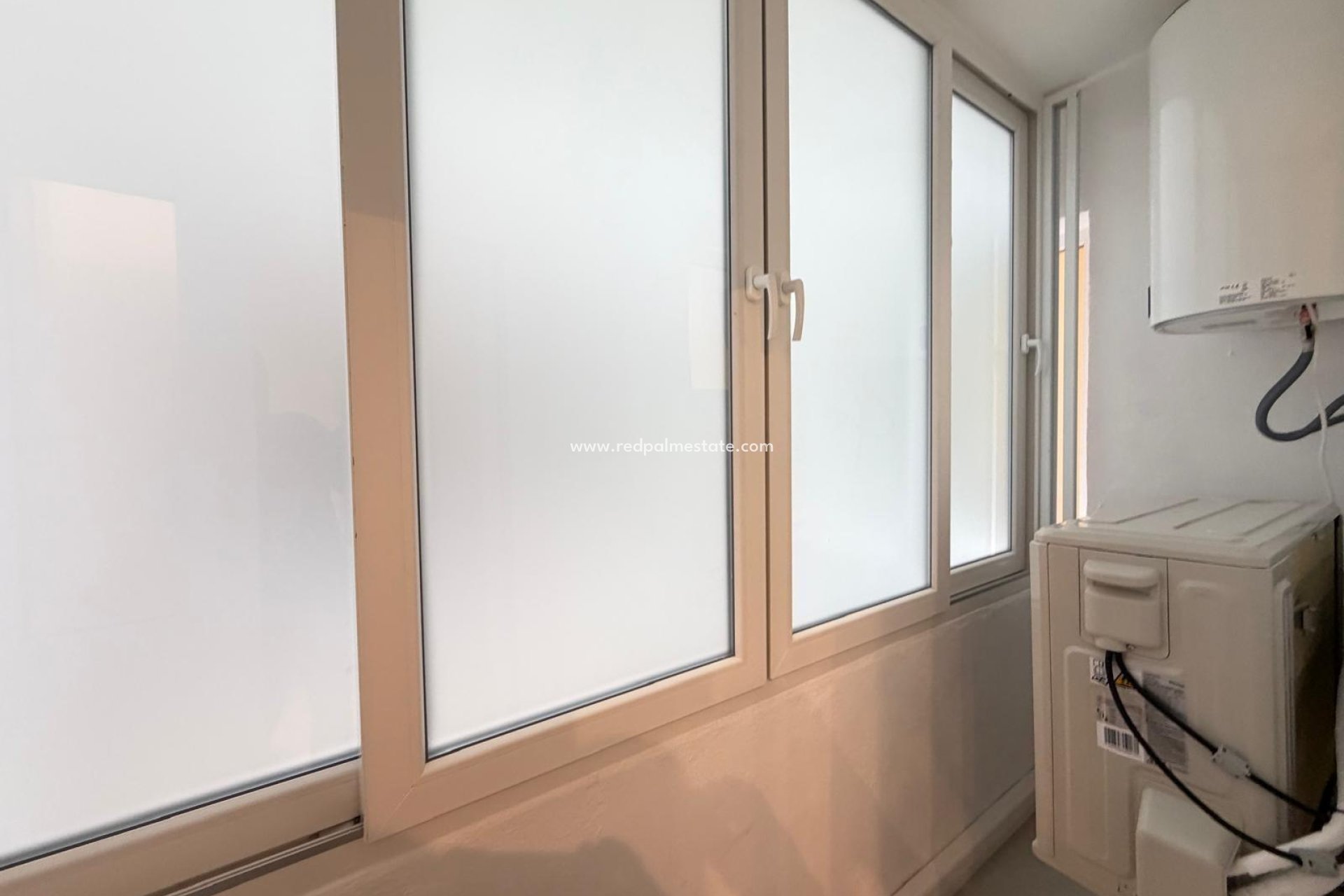 Reventa - Apartamento -
Torrevieja - Playa del Cura