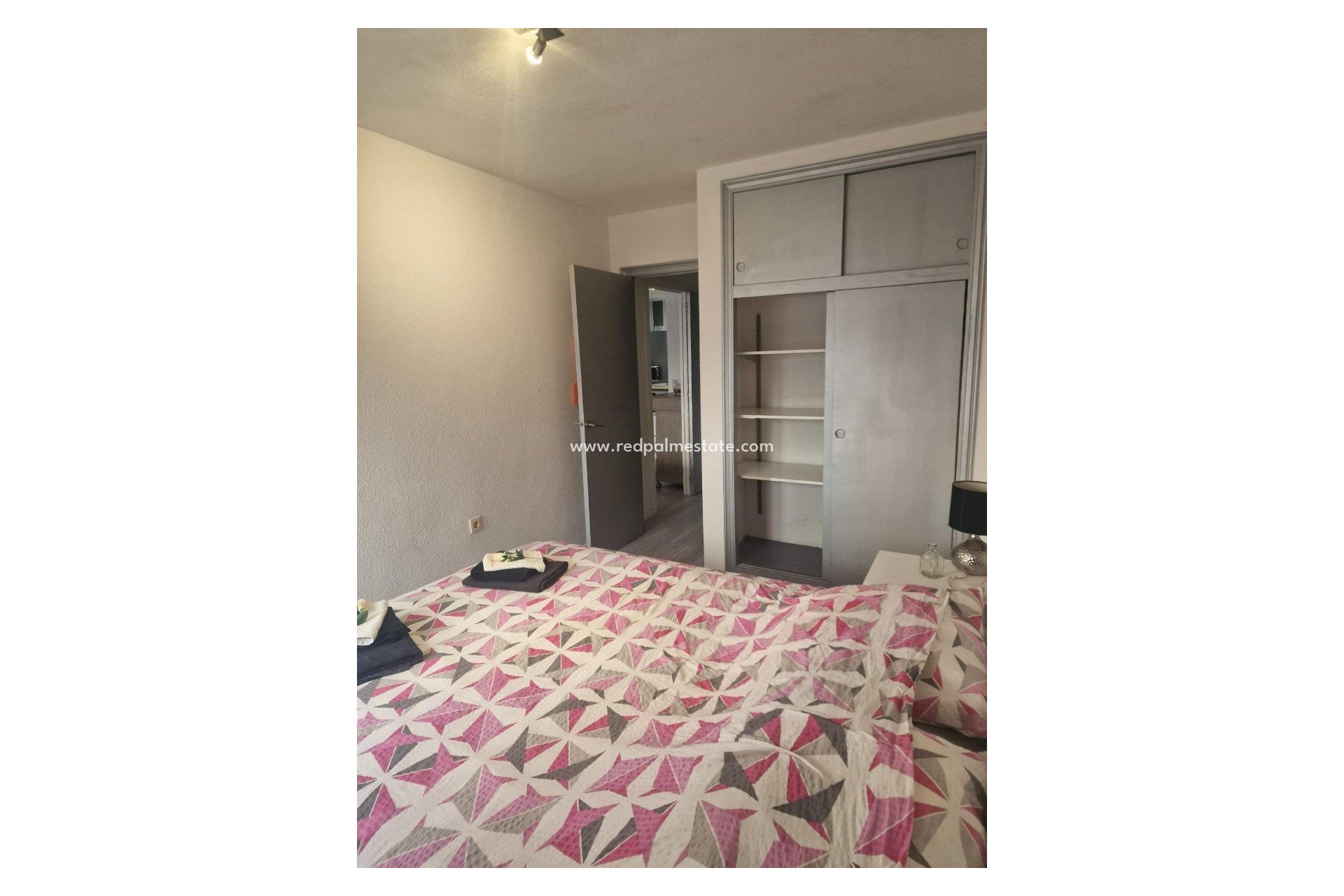Reventa - Apartamento -
Torrevieja - Playa del Cura