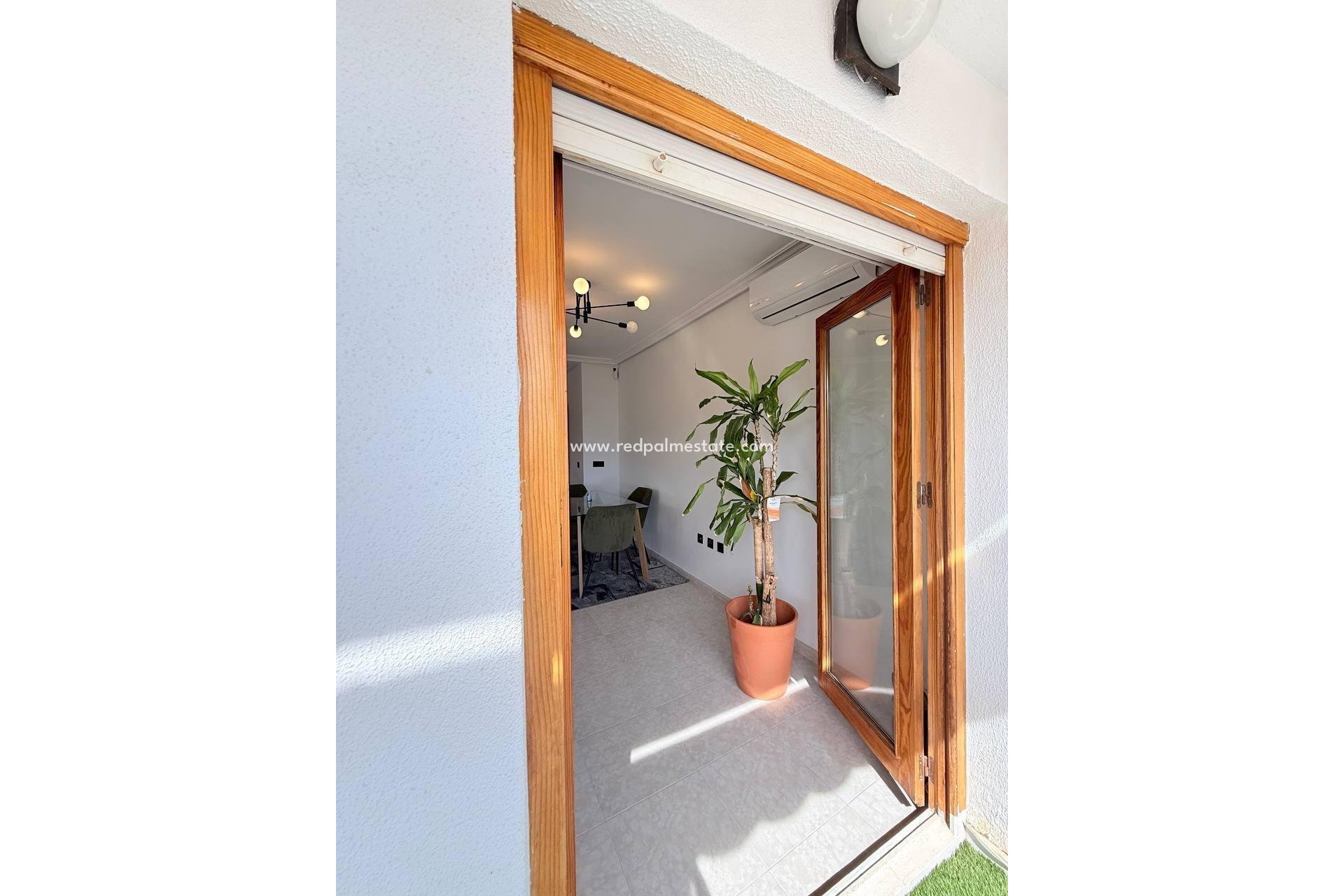 Reventa - Apartamento -
Torrevieja - Playa del Cura