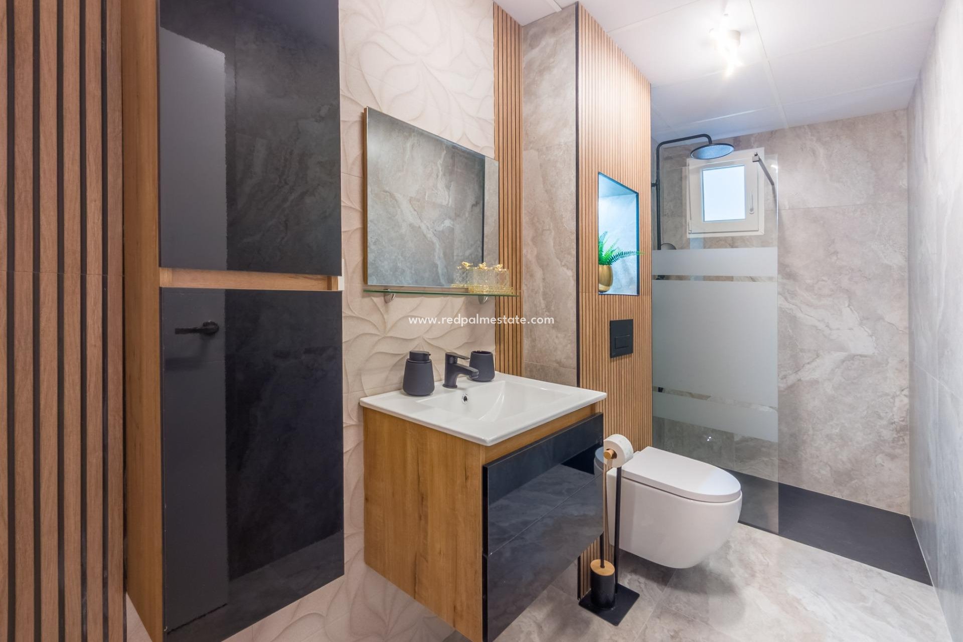 Reventa - Apartamento -
Torrevieja - Playa del Cura