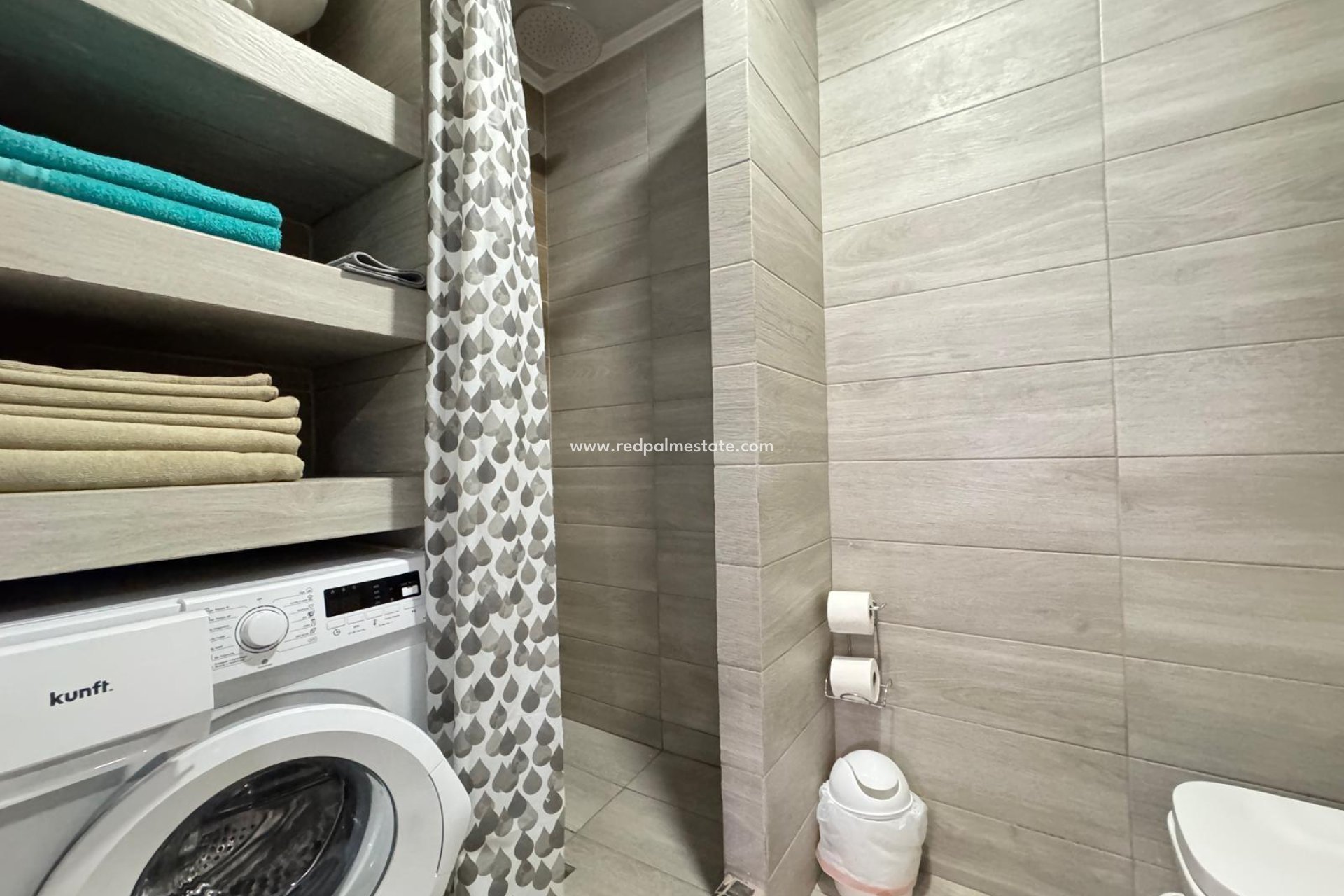 Reventa - Apartamento -
Torrevieja - Playa del Cura