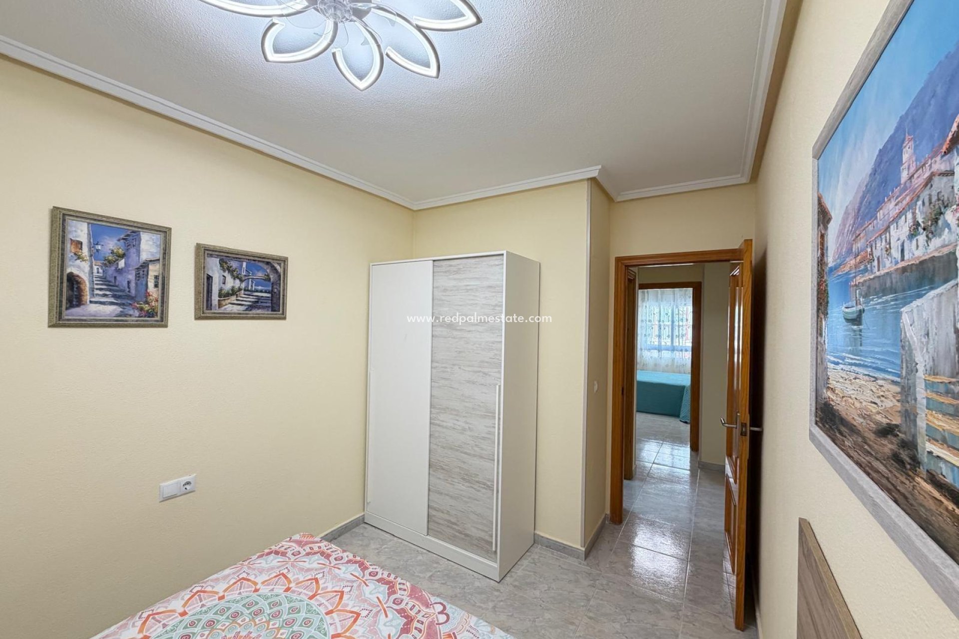 Reventa - Apartamento -
Torrevieja - Playa del Cura