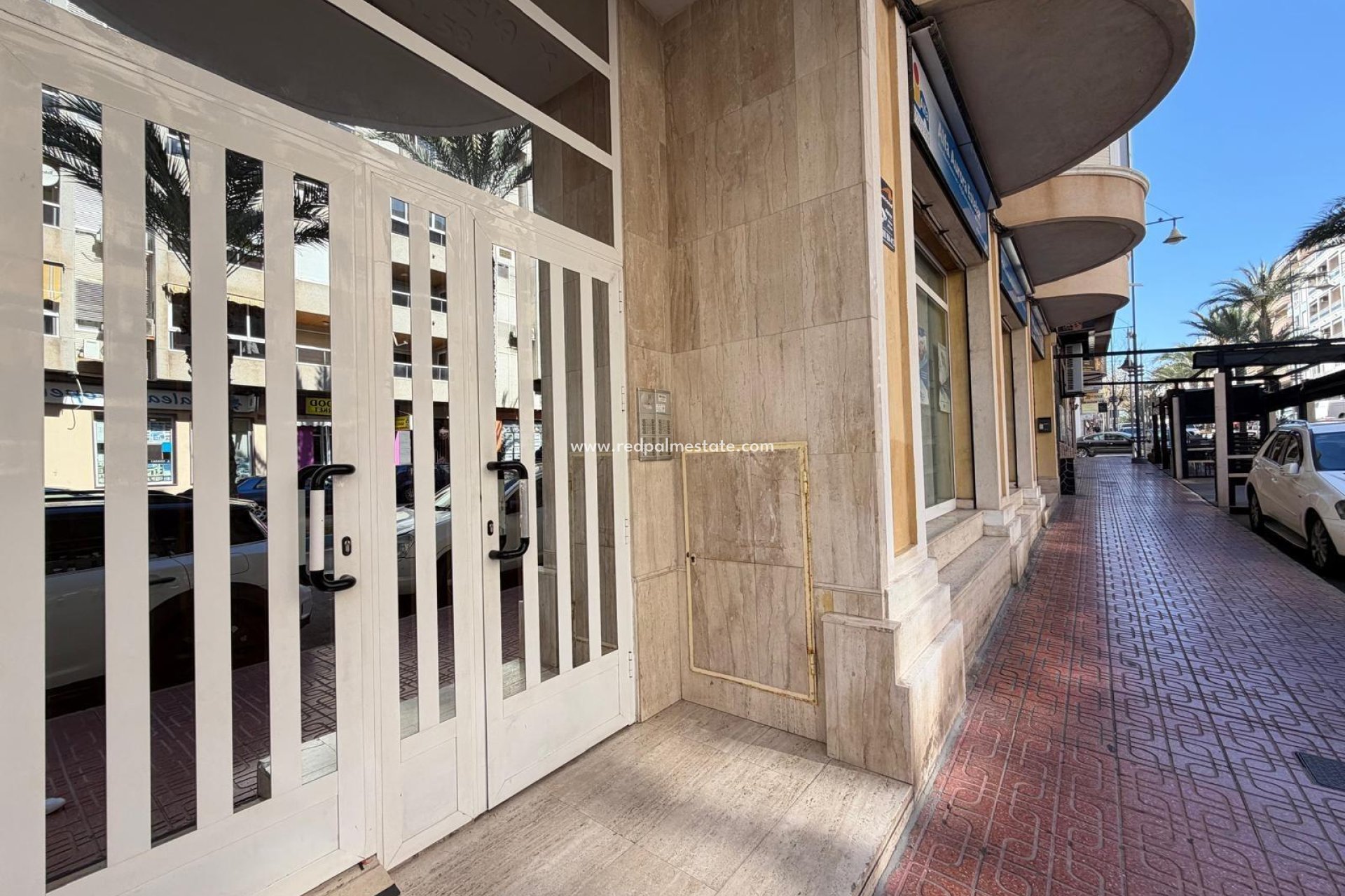 Reventa - Apartamento -
Torrevieja - Playa del Cura