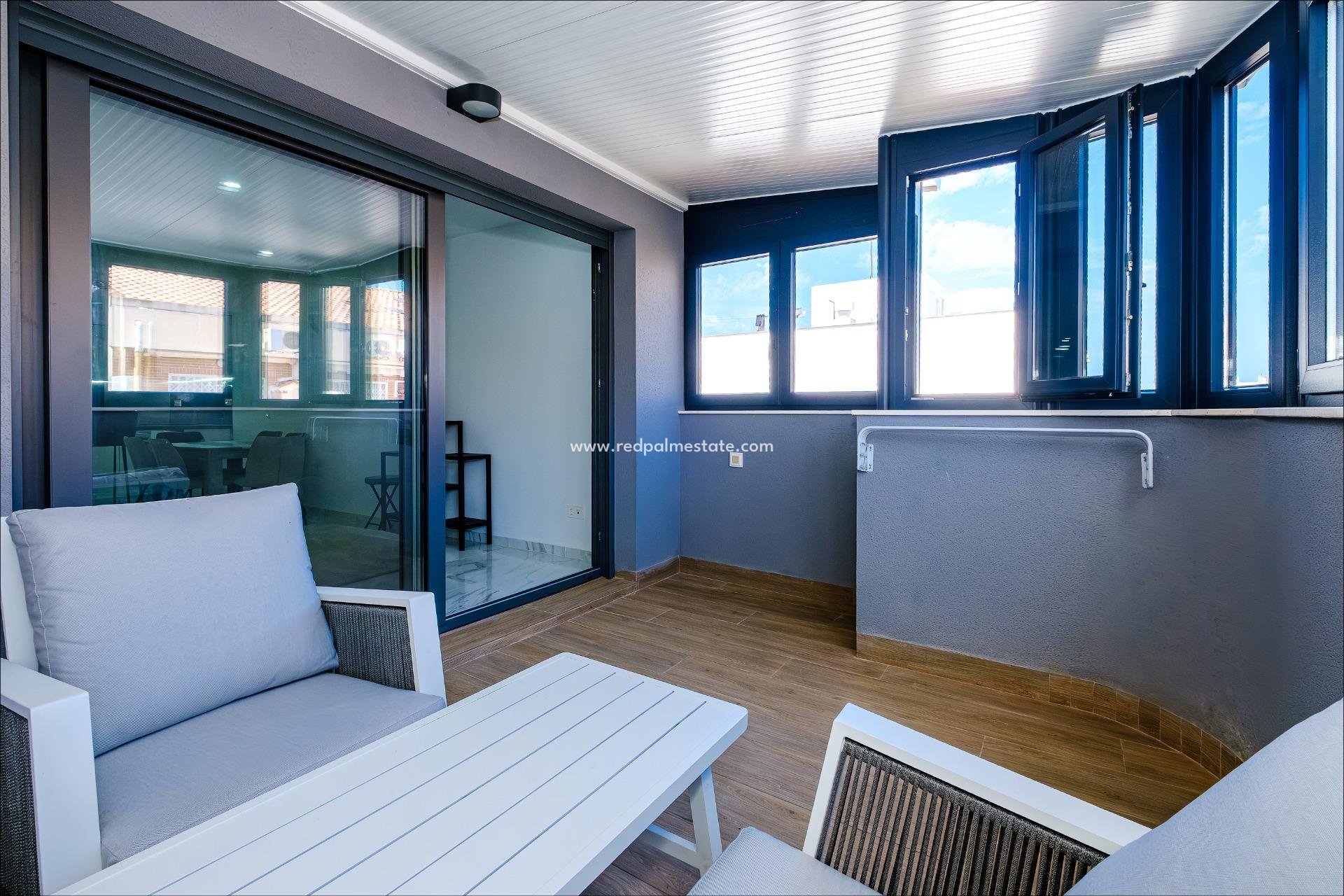 Reventa - Apartamento -
Torrevieja - Playa del Cura