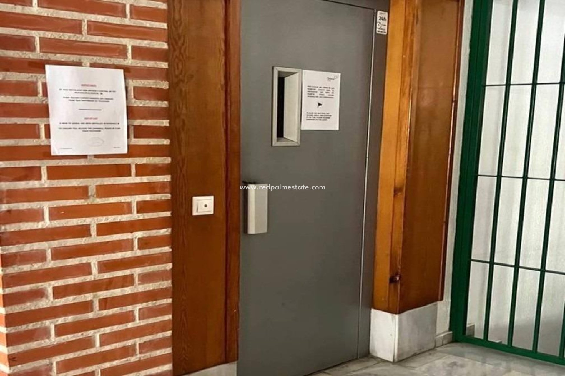 Reventa - Apartamento -
Torrevieja - Playa del Cura