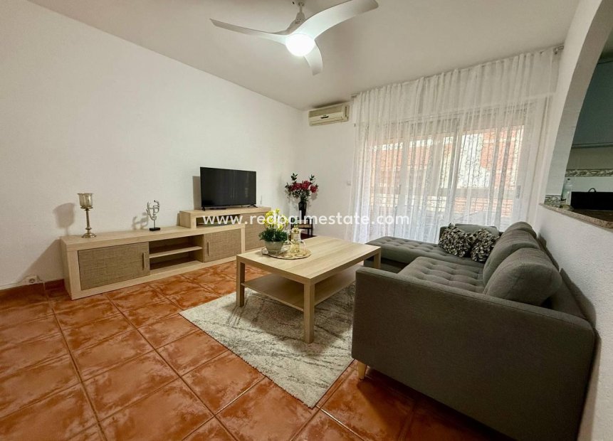 Reventa - Apartamento -
Torrevieja - Playa del Cura