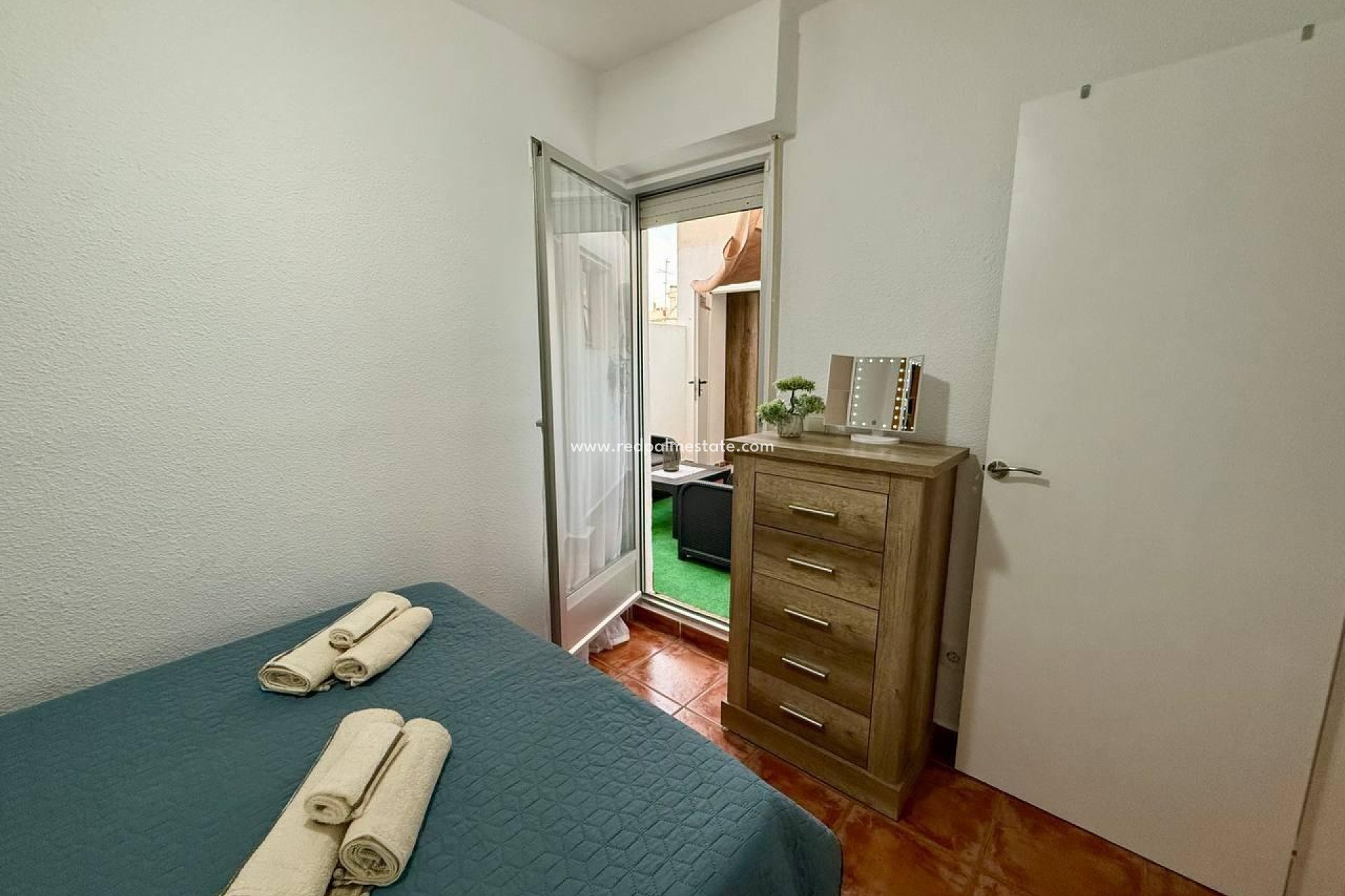 Reventa - Apartamento -
Torrevieja - Playa del Cura