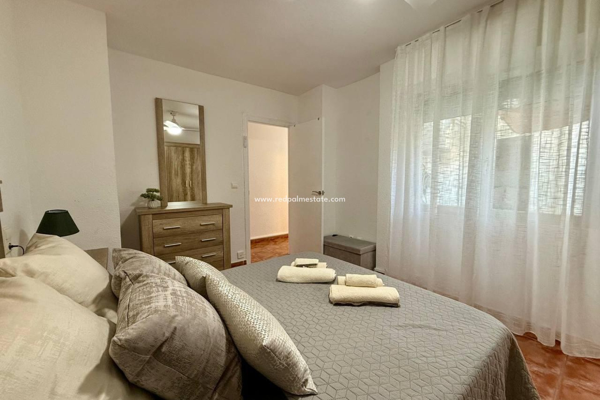 Reventa - Apartamento -
Torrevieja - Playa del Cura