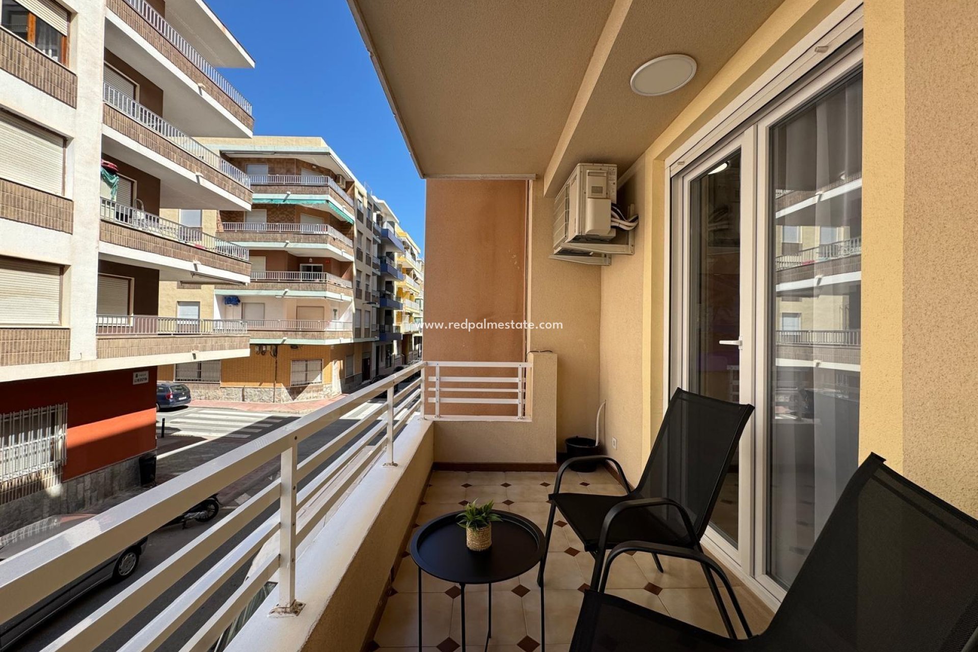 Reventa - Apartamento -
Torrevieja - Playa del Cura