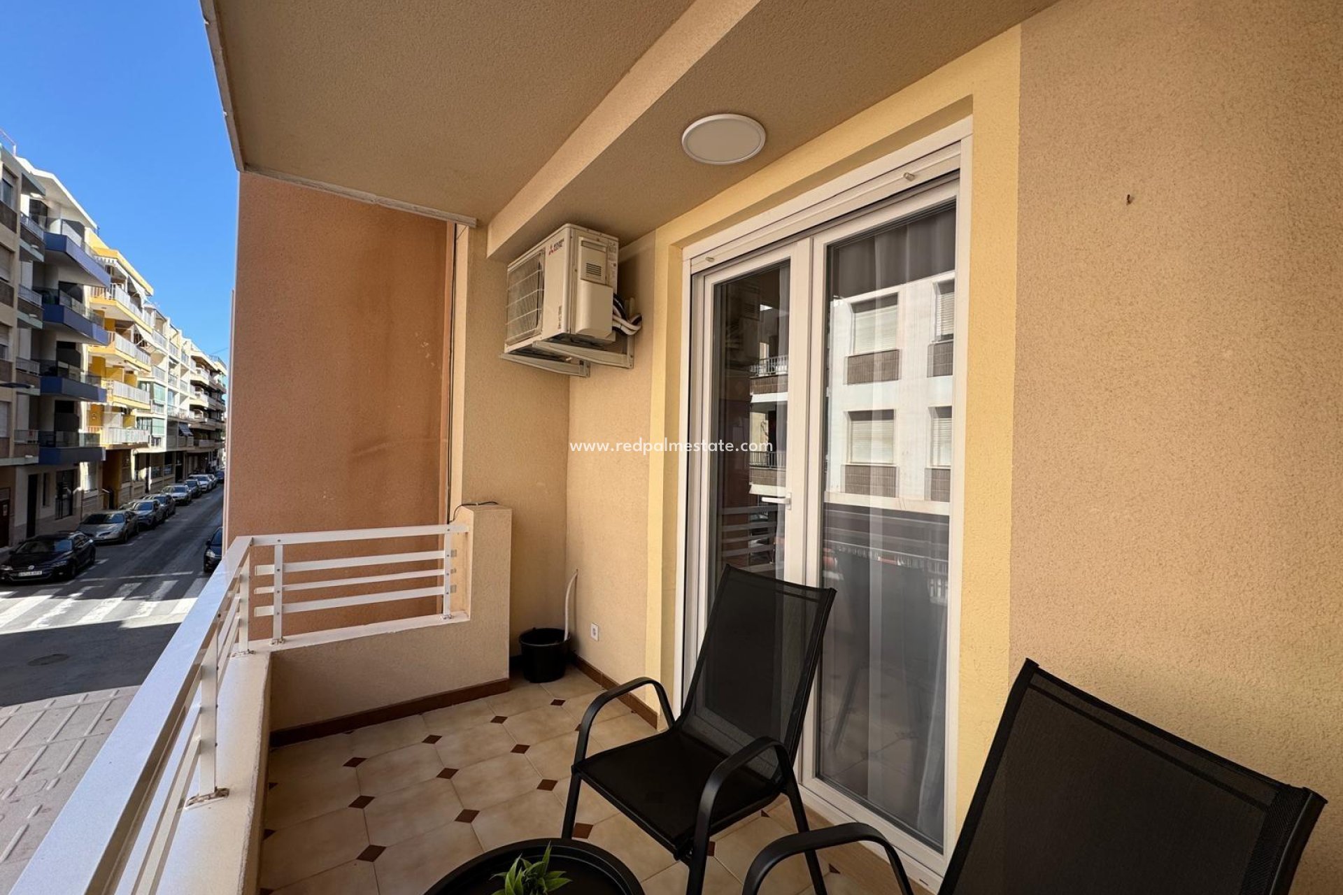 Reventa - Apartamento -
Torrevieja - Playa del Cura