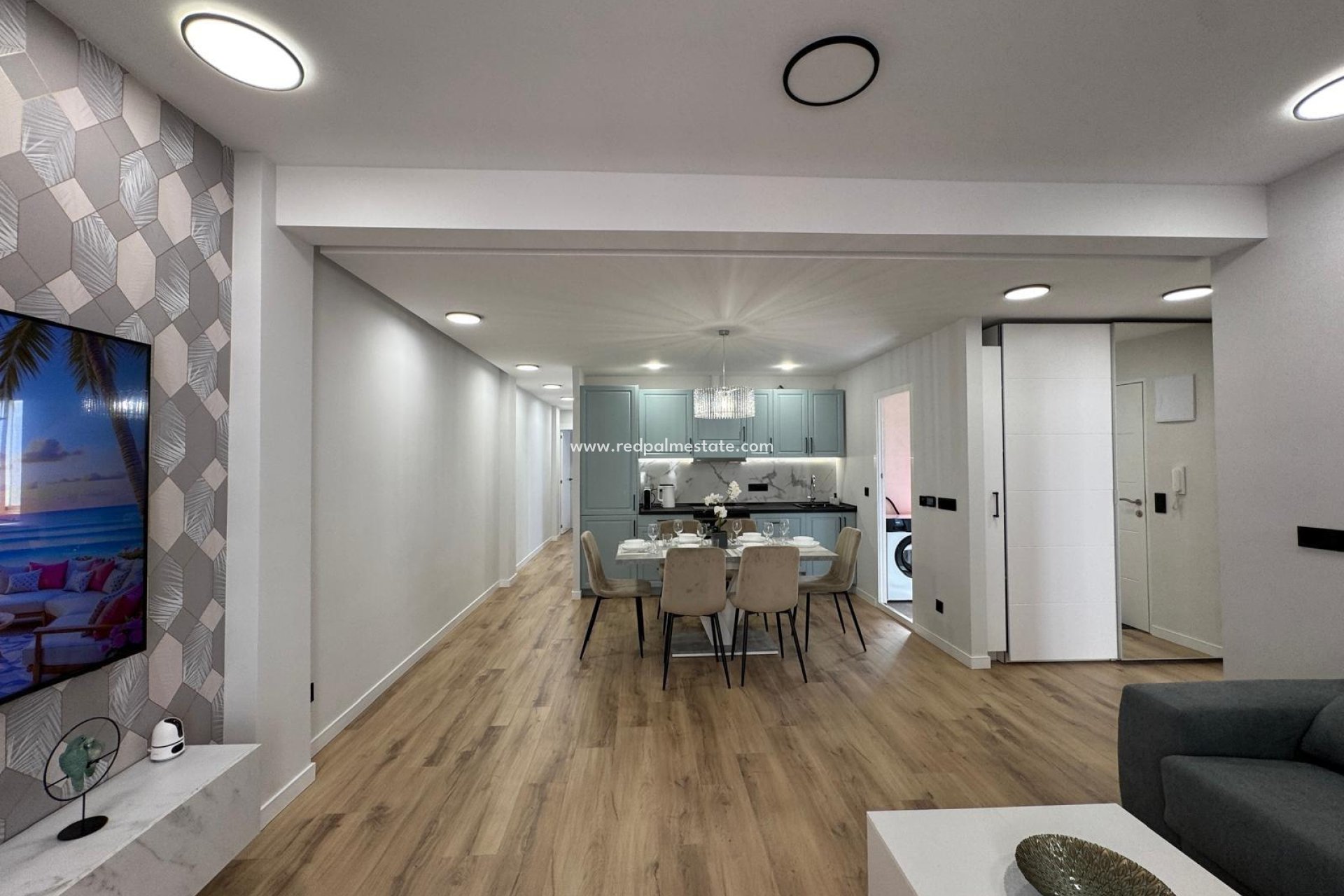 Reventa - Apartamento -
Torrevieja - Playa del Cura