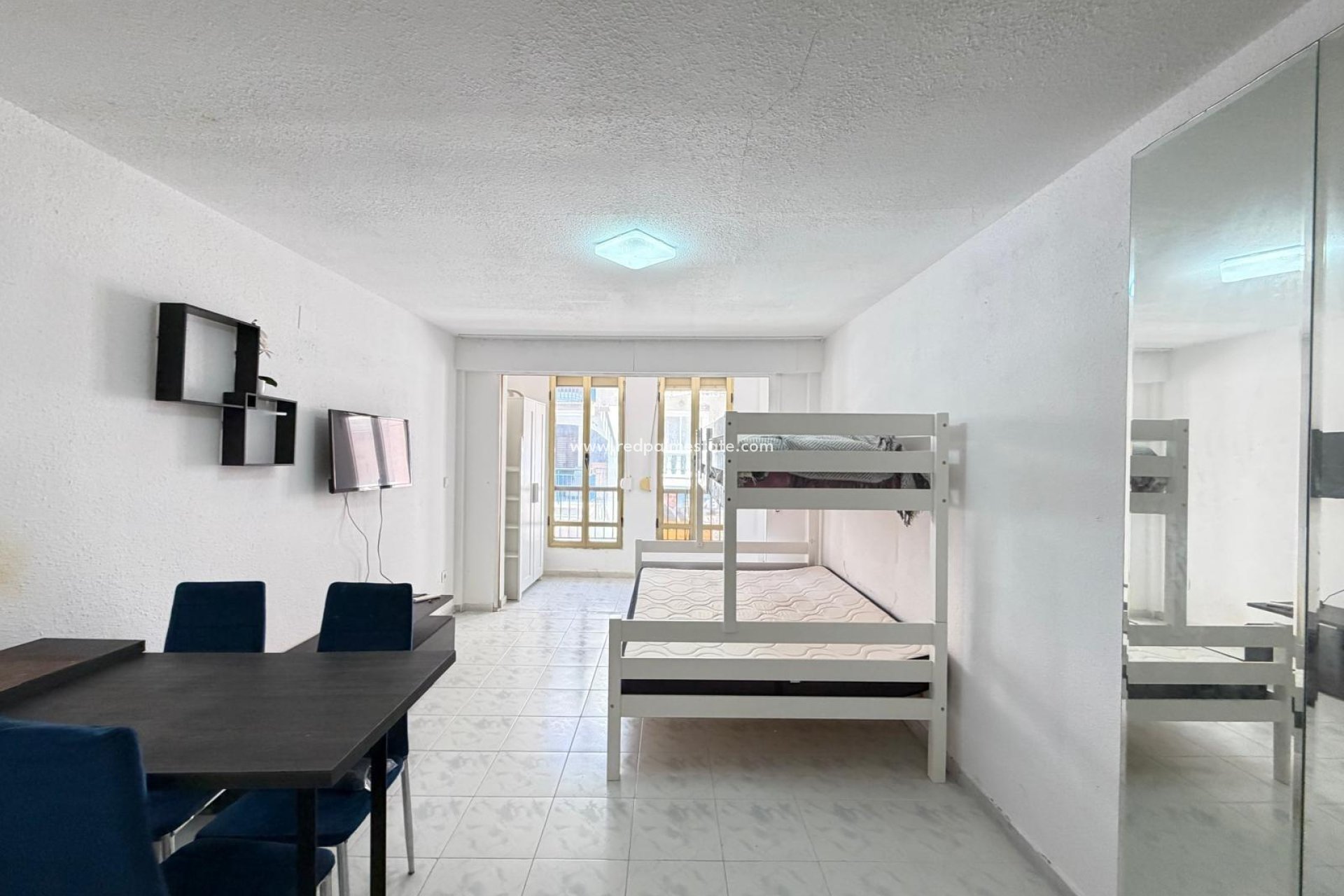 Reventa - Apartamento -
Torrevieja - Playa del Cura
