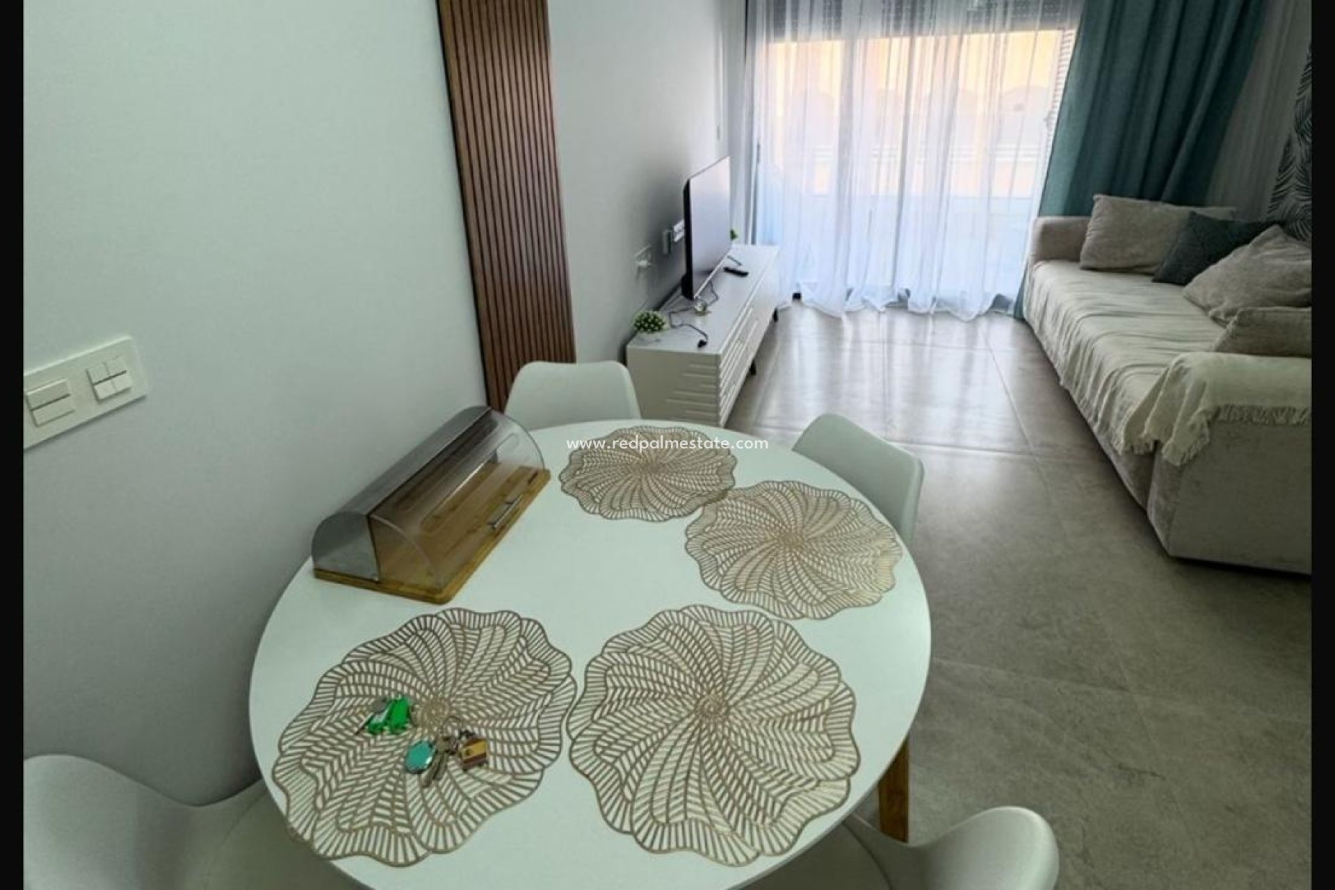 Reventa - Apartamento -
Torrevieja - Playa del Cura